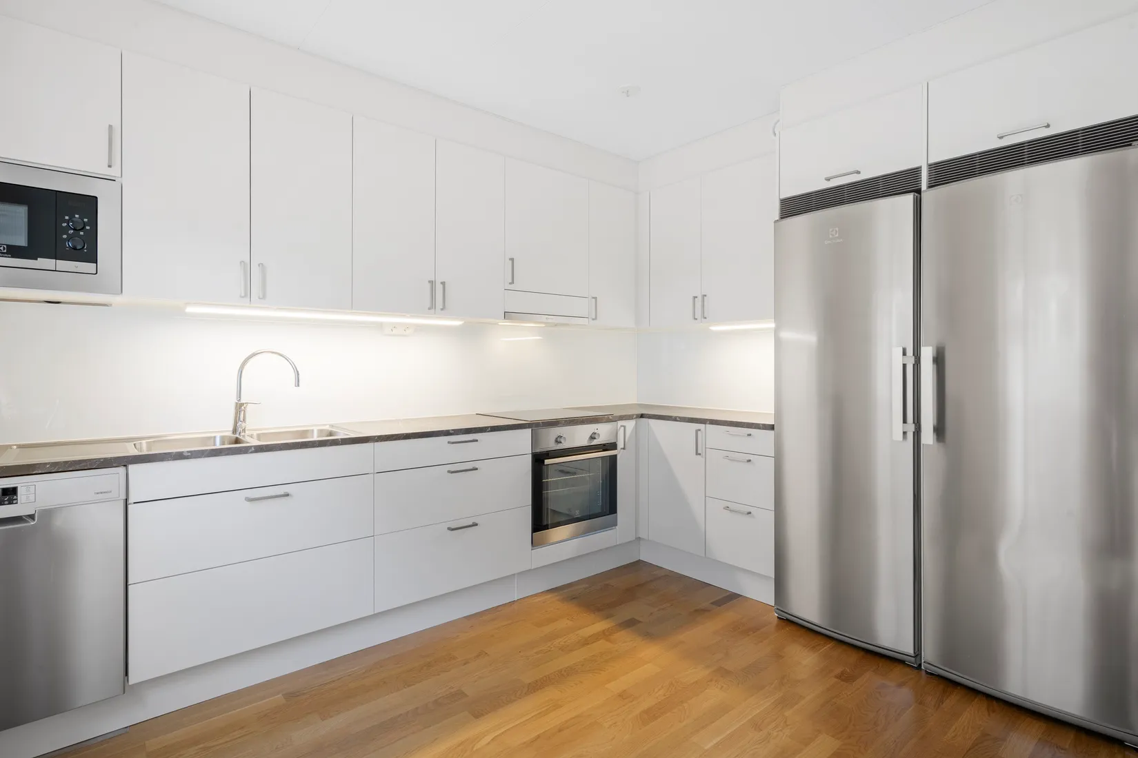 Radhus, Hägnadsgatan 15b, Trädgårdsstaden, Skövde