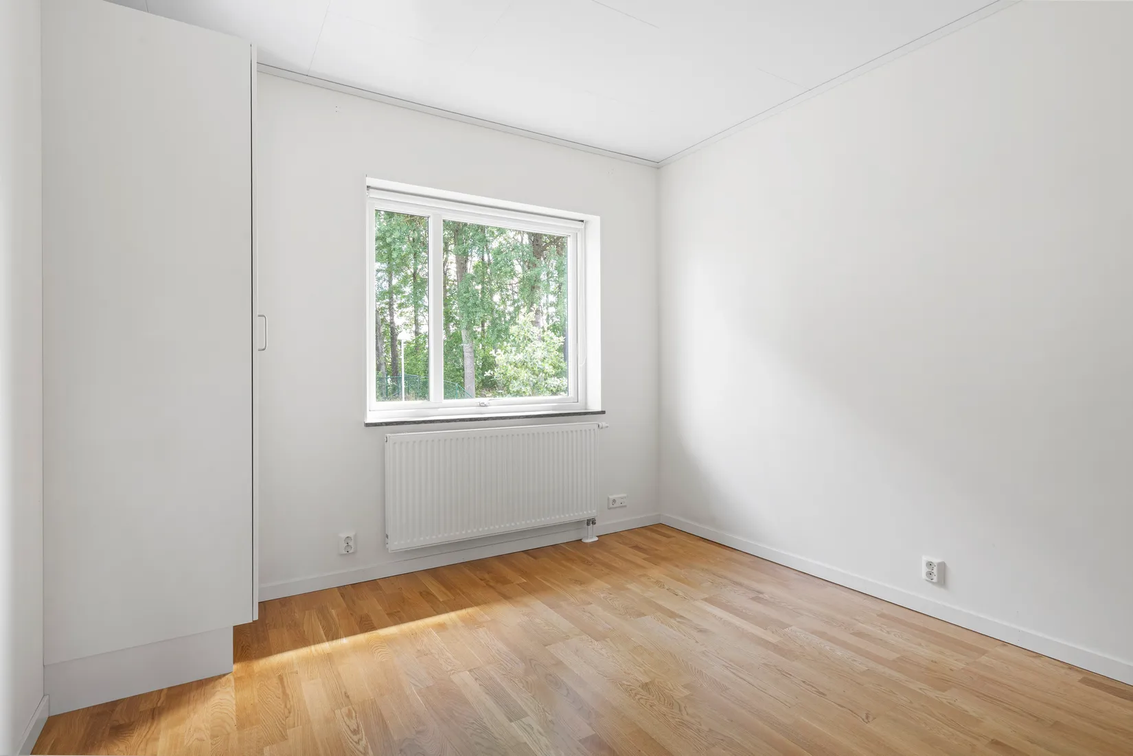 Radhus, Hägnadsgatan 15b, Trädgårdsstaden, Skövde