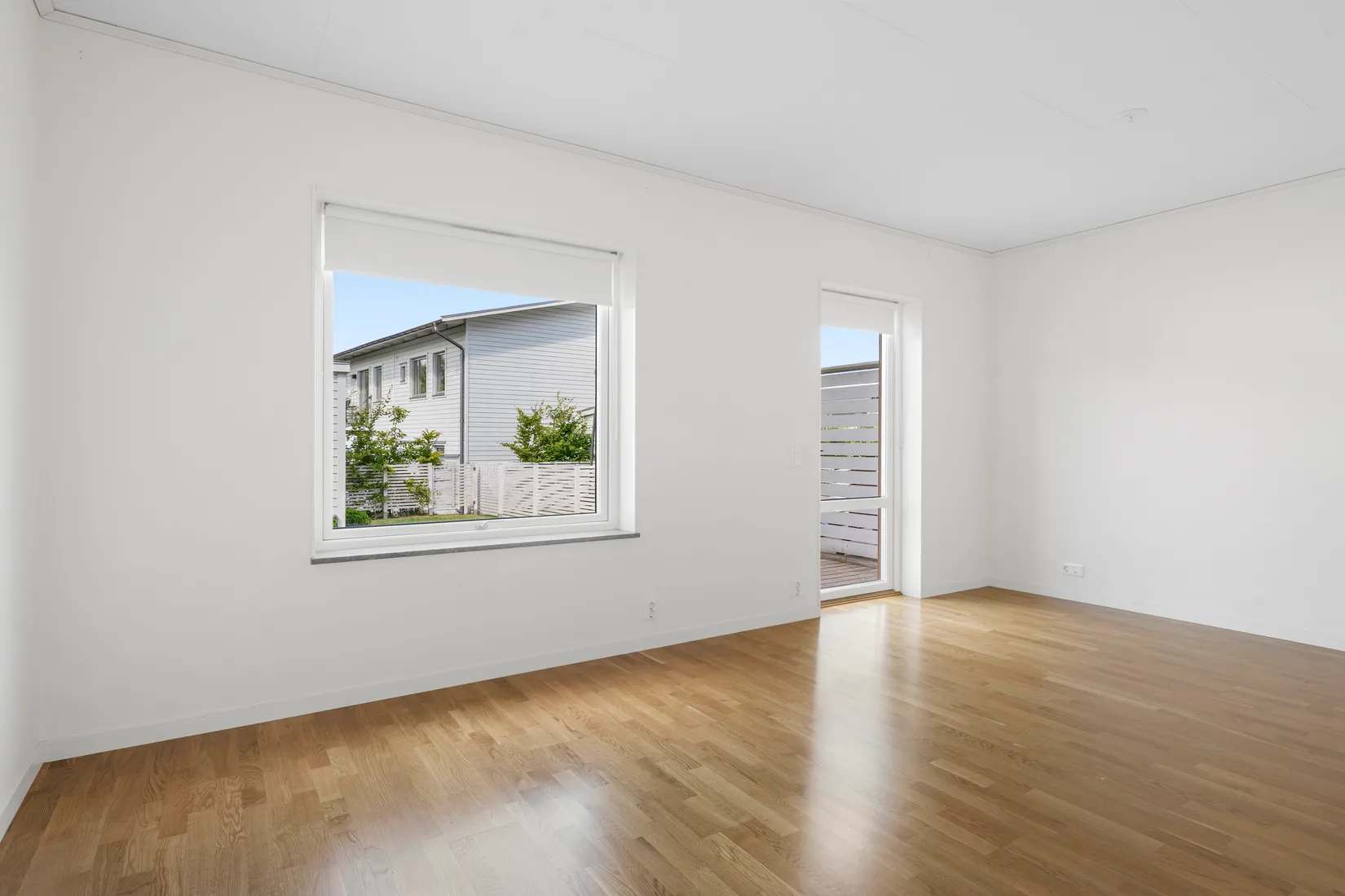 Radhus, Hägnadsgatan 15b, Trädgårdsstaden, Skövde