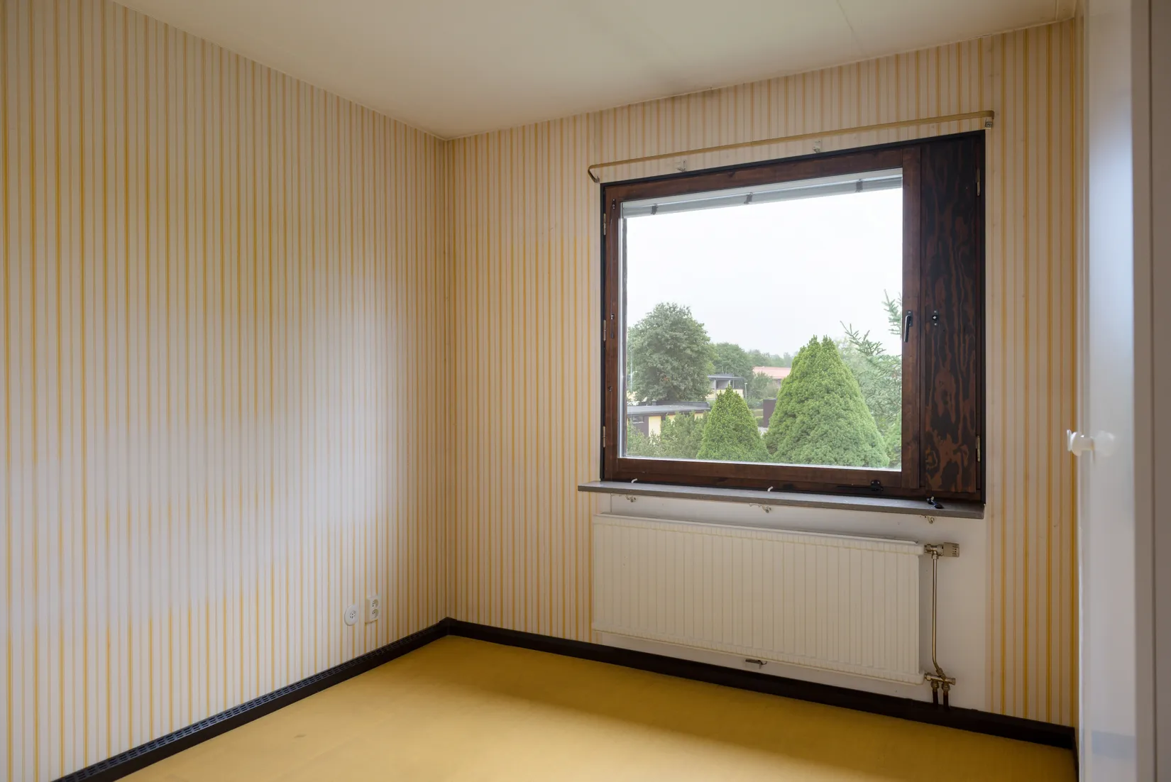 Radhus, Rågetsvägen 11, Önsta Gryta, Västerås