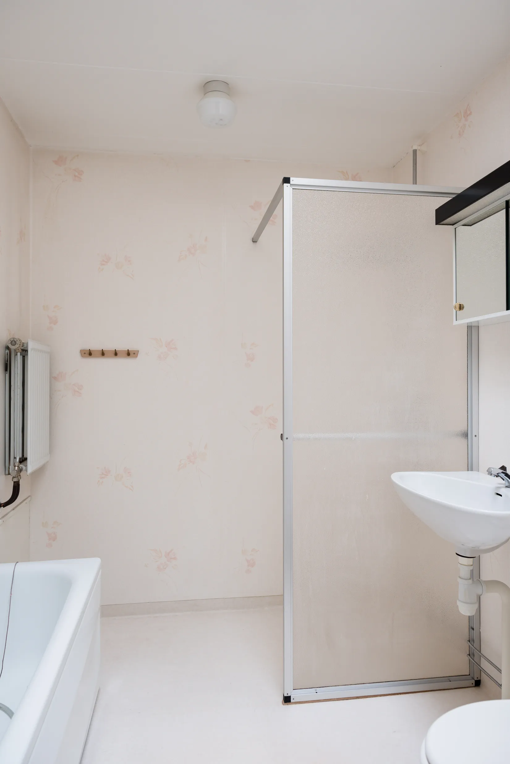 Radhus, Rågetsvägen 11, Önsta Gryta, Västerås