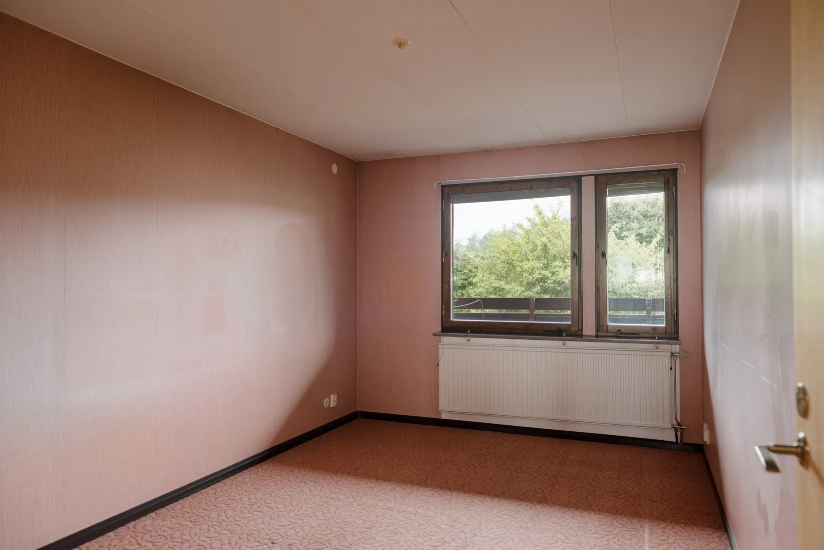 Radhus, Rågetsvägen 11, Önsta Gryta, Västerås