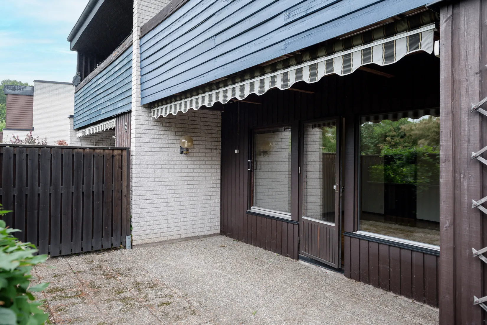 Radhus, Rågetsvägen 11, Önsta Gryta, Västerås