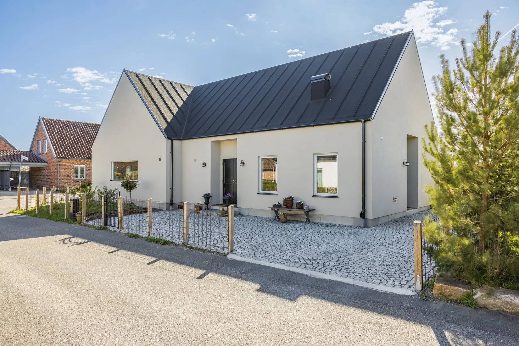 Villa, Broby Johansens väg 14, Brantevik, Simrishamn