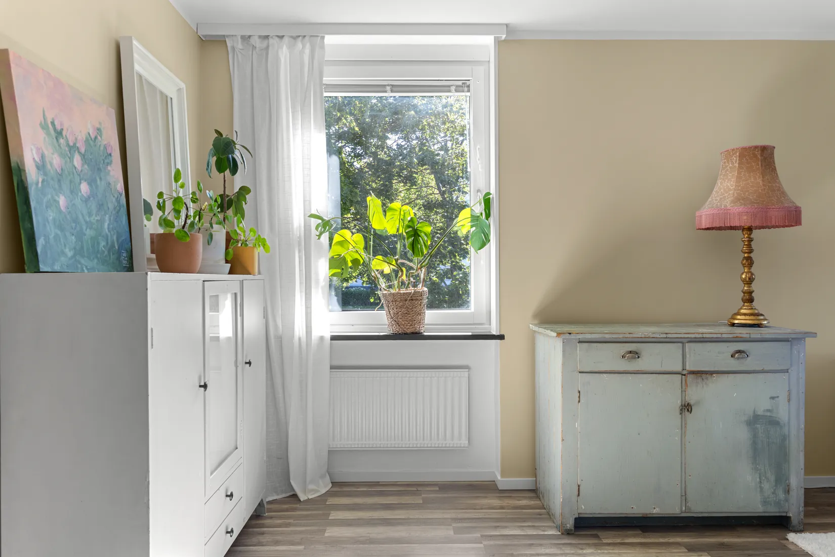 Bostadsrätt, Njupkärrsvägen 48, Tyresö Centrum/Bergfoten, Tyresö