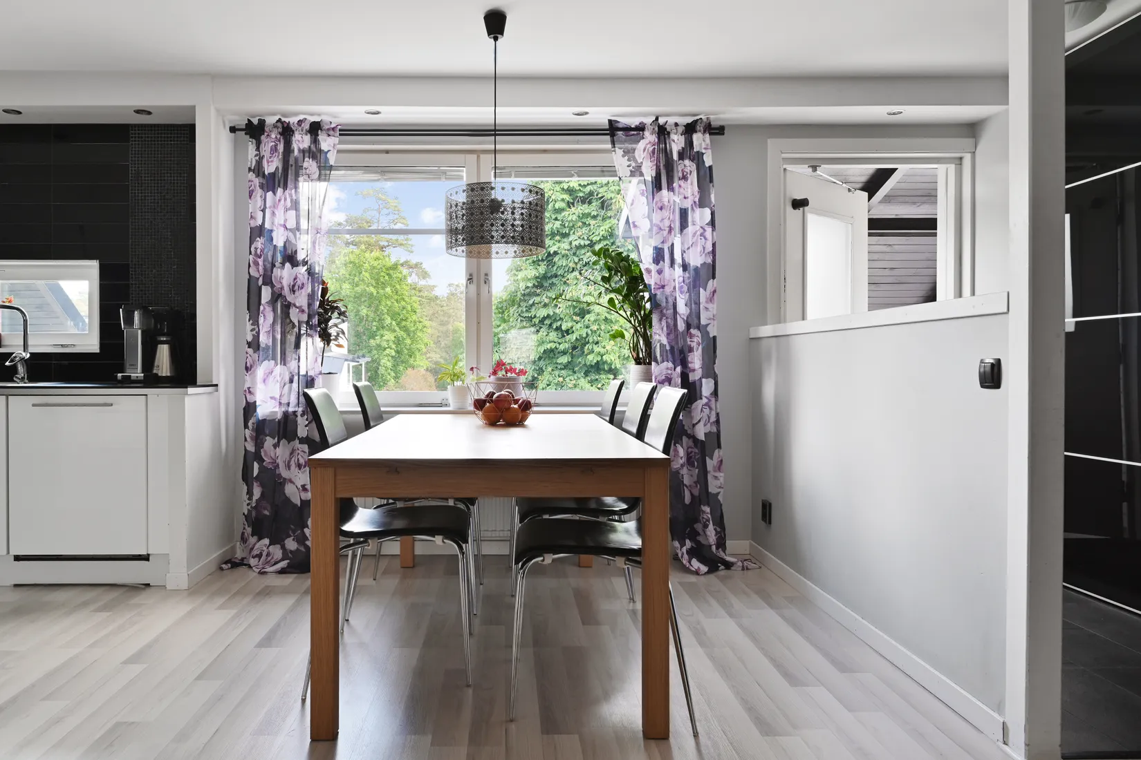 Bostadsrätt, Lövstavägen 54D, Runby, Upplands Väsby