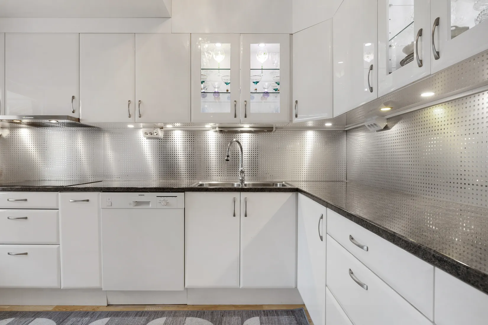Bostadsrätt, Hasselbacken 11B, Centralt, Upplands Väsby