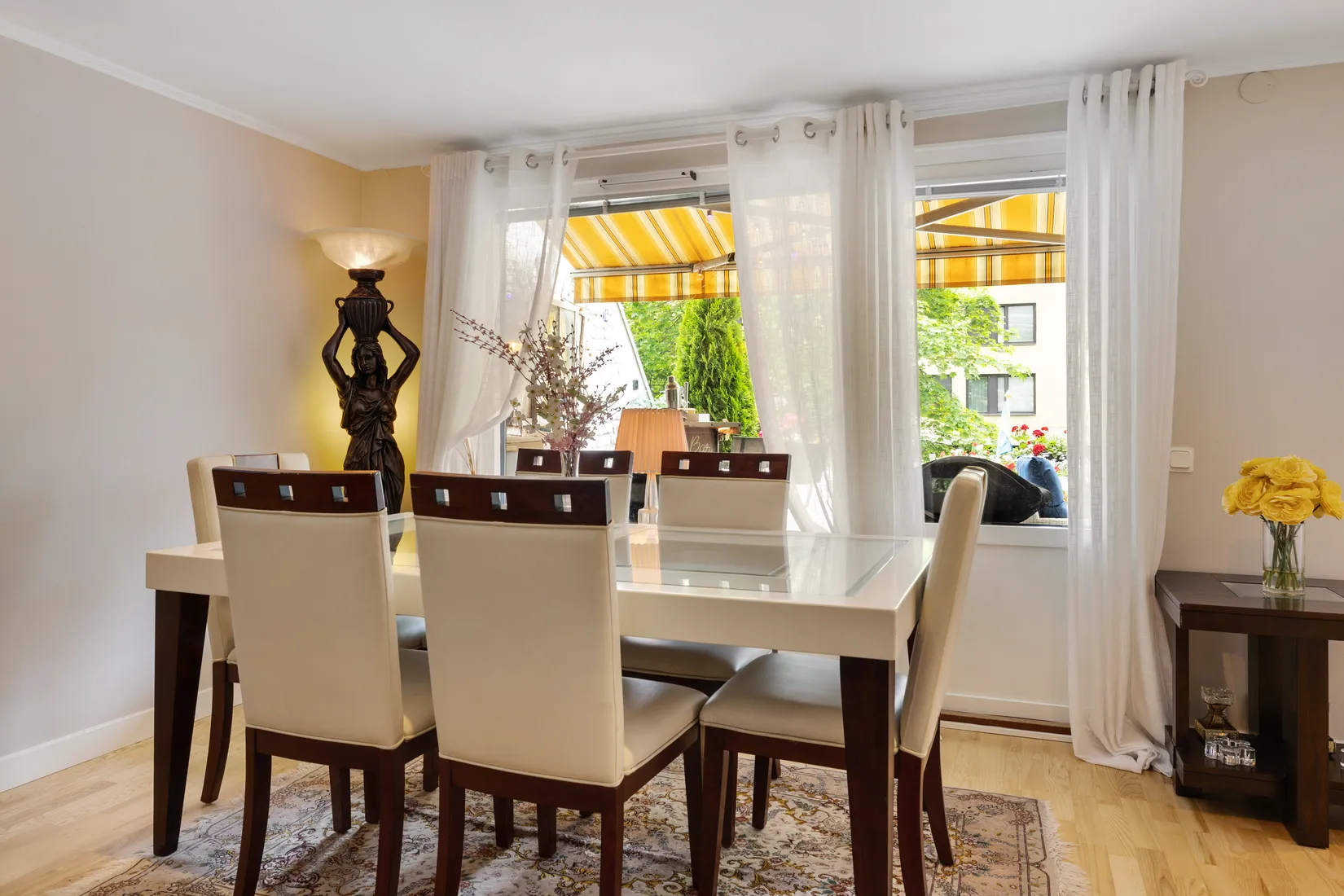 Bostadsrätt, Hasselbacken 11B, Centralt, Upplands Väsby