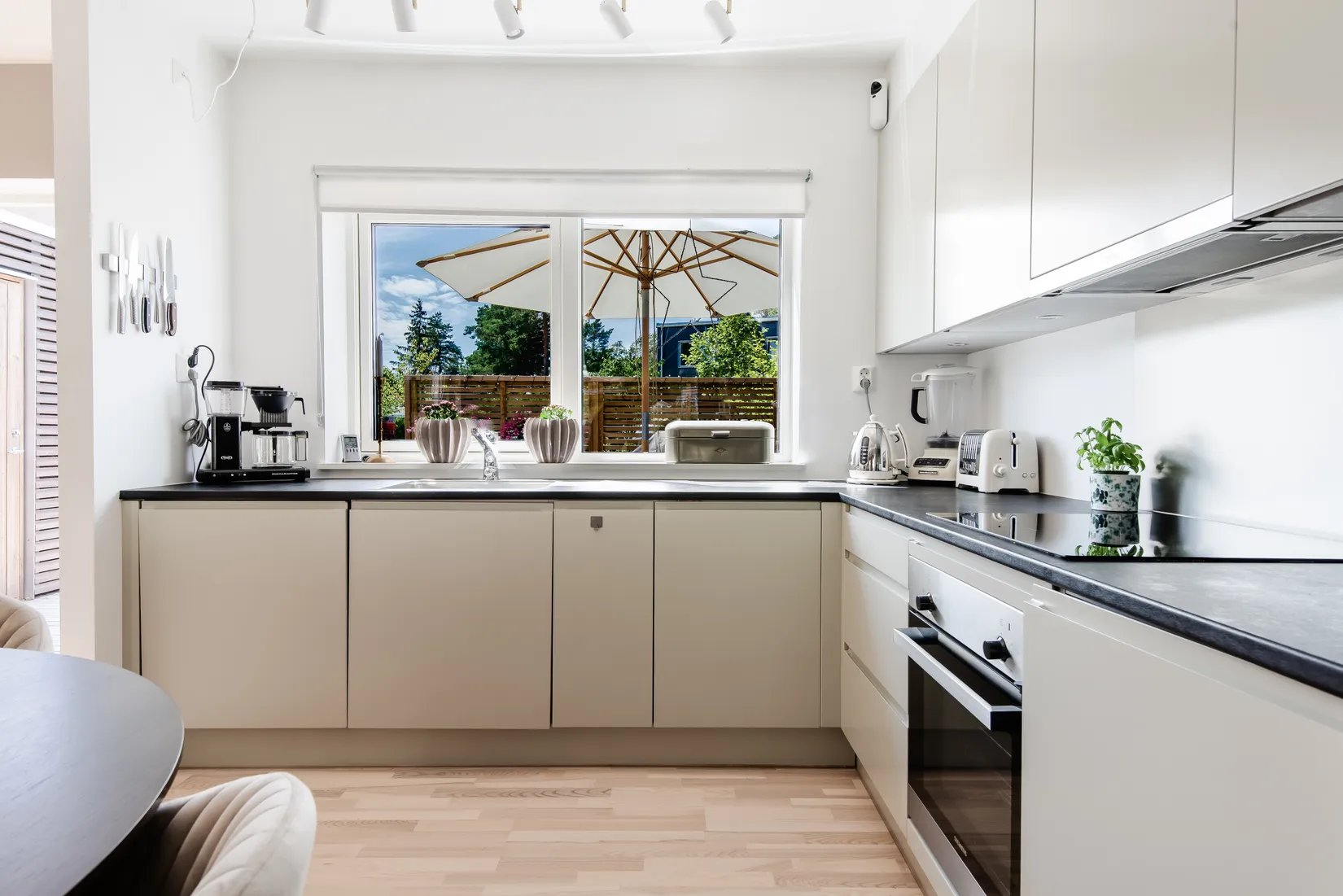 Radhus, Kolgärdesvägen 5, Margretelund, Österåker