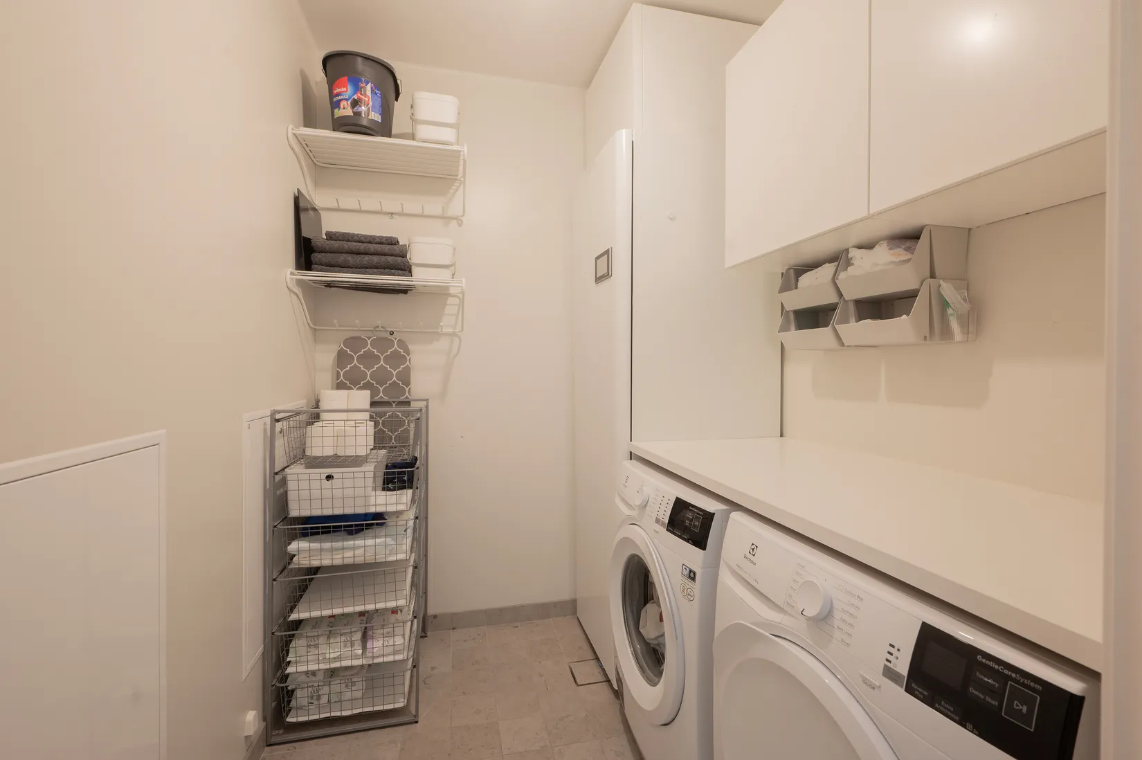 Radhus, Lillgårdsgränd 6, Snättringe, Huddinge