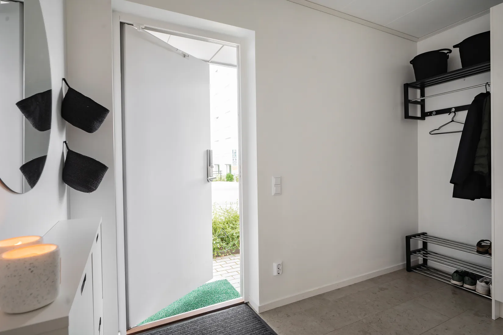 Radhus, Lillgårdsgränd 6, Snättringe, Huddinge
