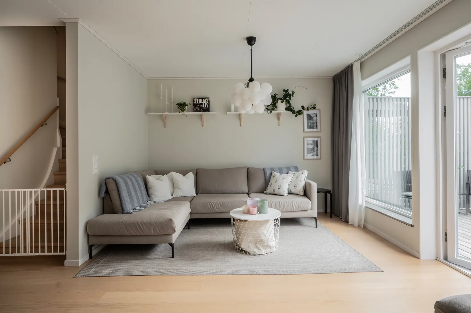 Radhus, Lillgårdsgränd 6, Snättringe, Huddinge