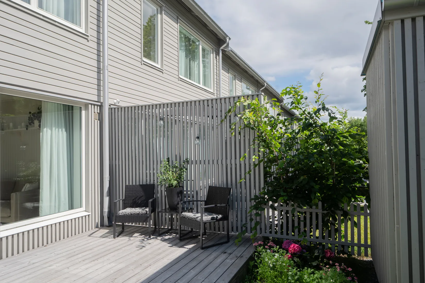 Radhus, Lillgårdsgränd 6, Snättringe, Huddinge