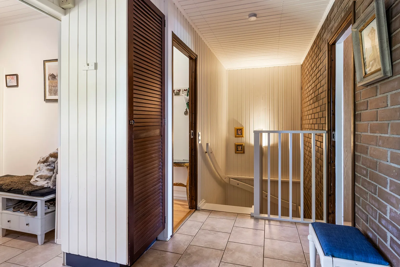 Radhus, Bernsborgsstigen 12, Blåsbo, Västerås