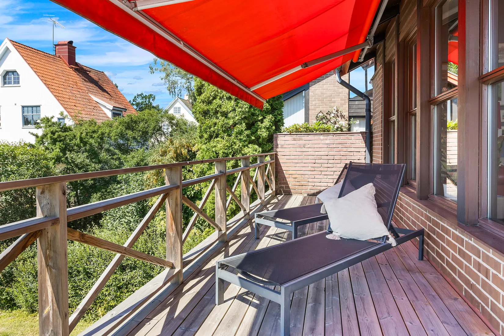 Radhus, Bernsborgsstigen 12, Blåsbo, Västerås