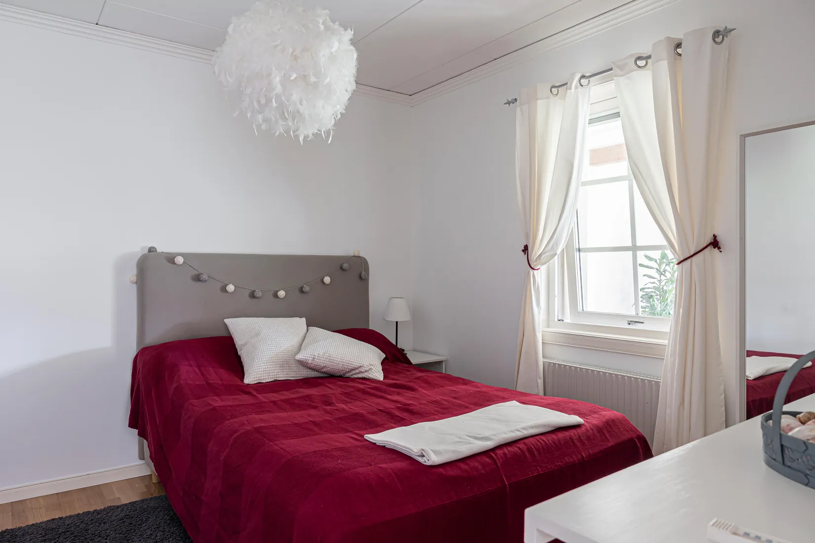 Radhus, Vegagatan 13B, Vega, Västerås
