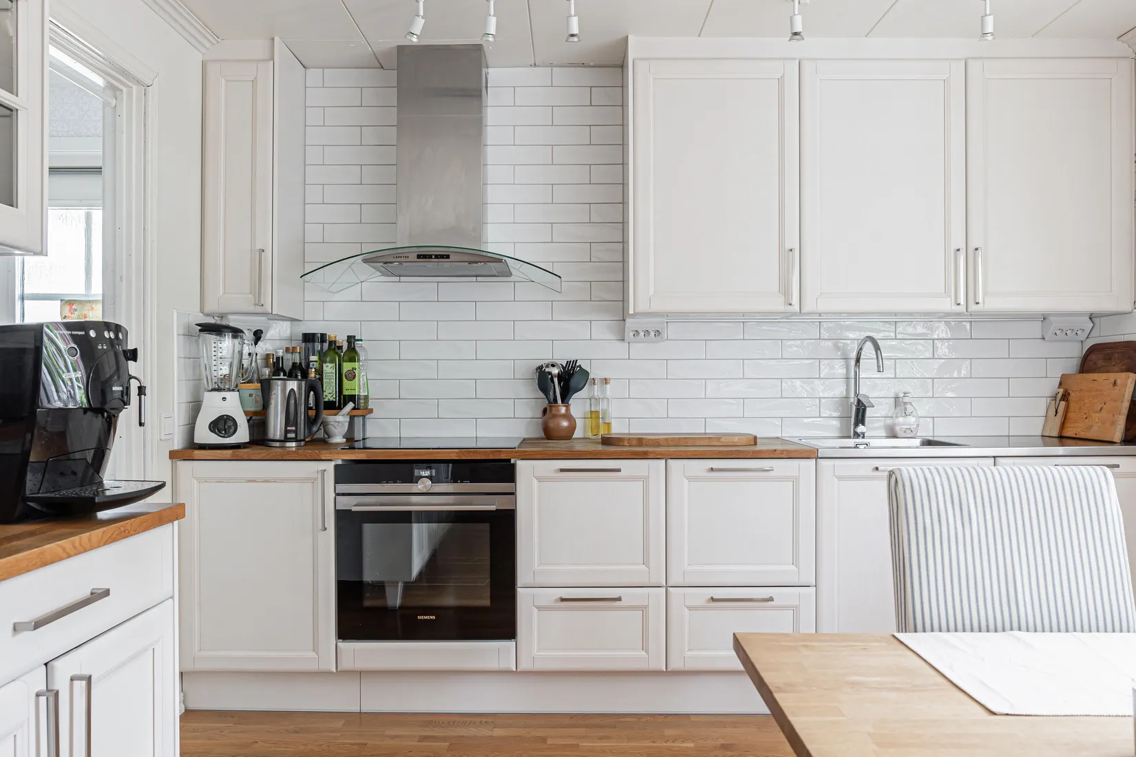 Radhus, Vegagatan 13B, Vega, Västerås