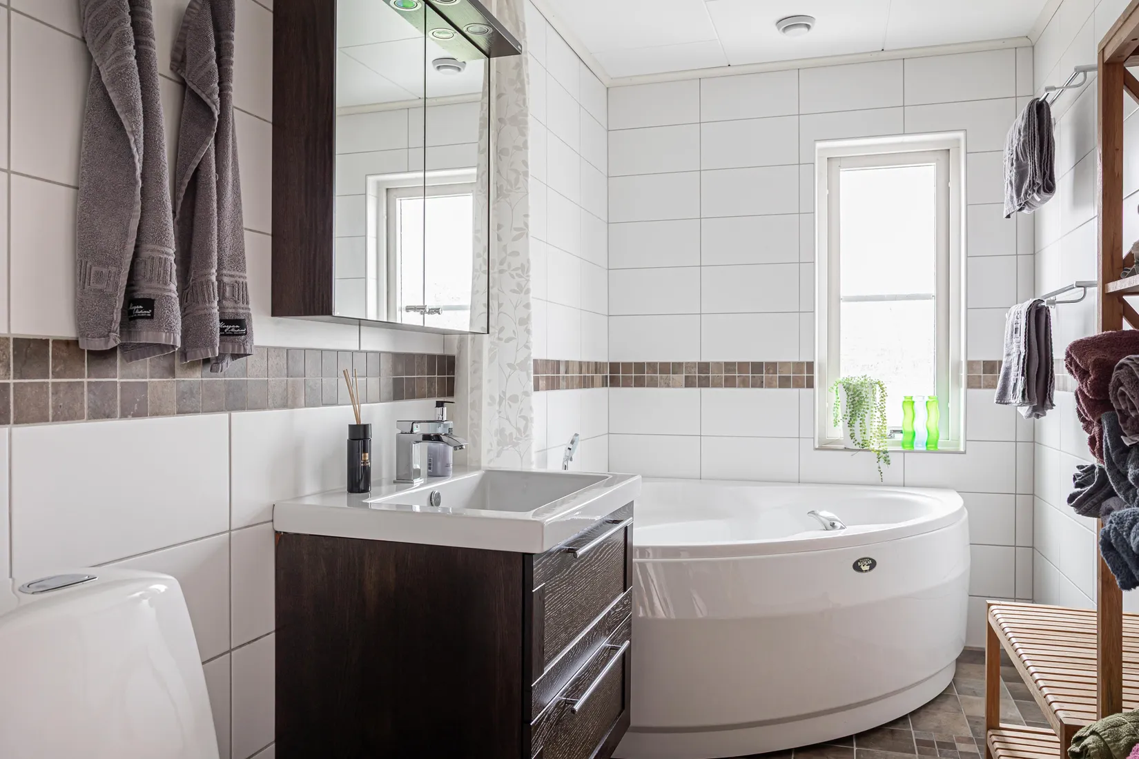 Radhus, Vegagatan 13B, Vega, Västerås