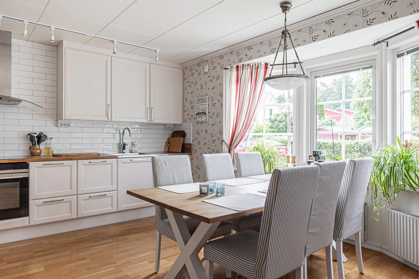 Radhus, Vegagatan 13B, Vega, Västerås