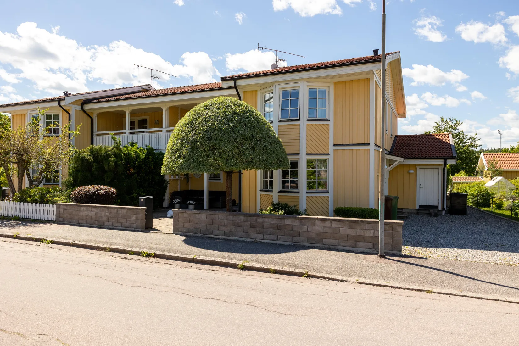 Radhus, Vegagatan 13B, Vega, Västerås