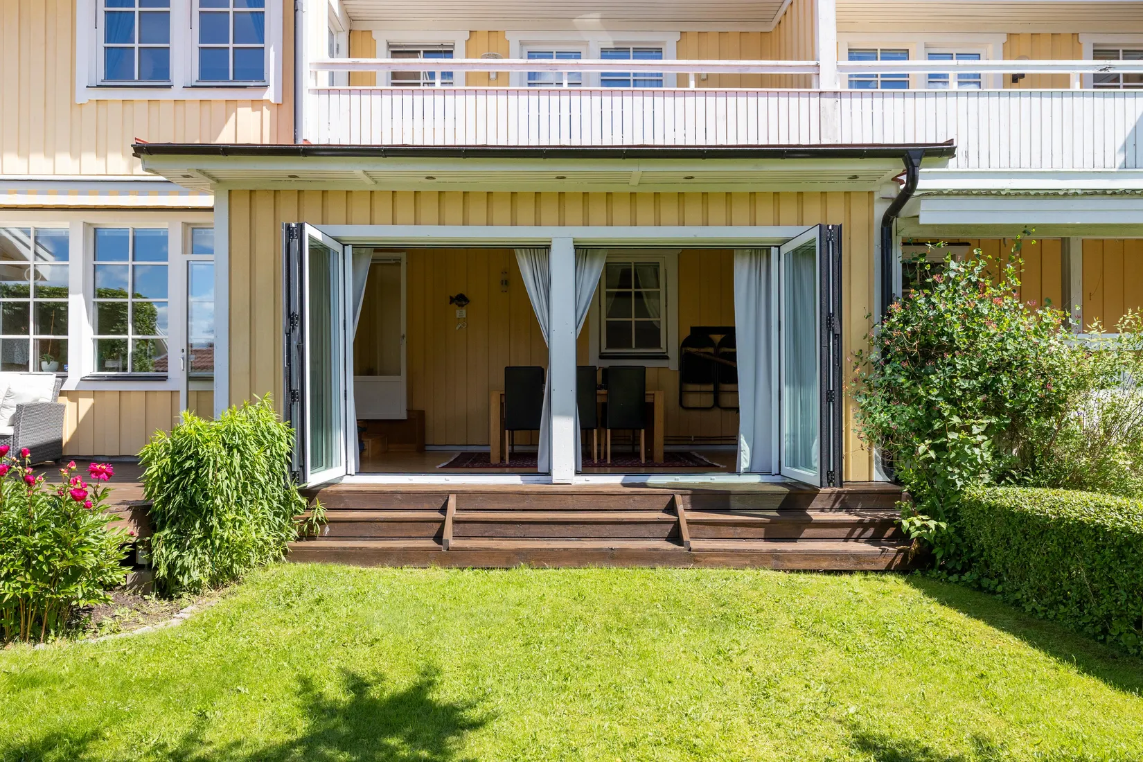 Radhus, Vegagatan 13B, Vega, Västerås