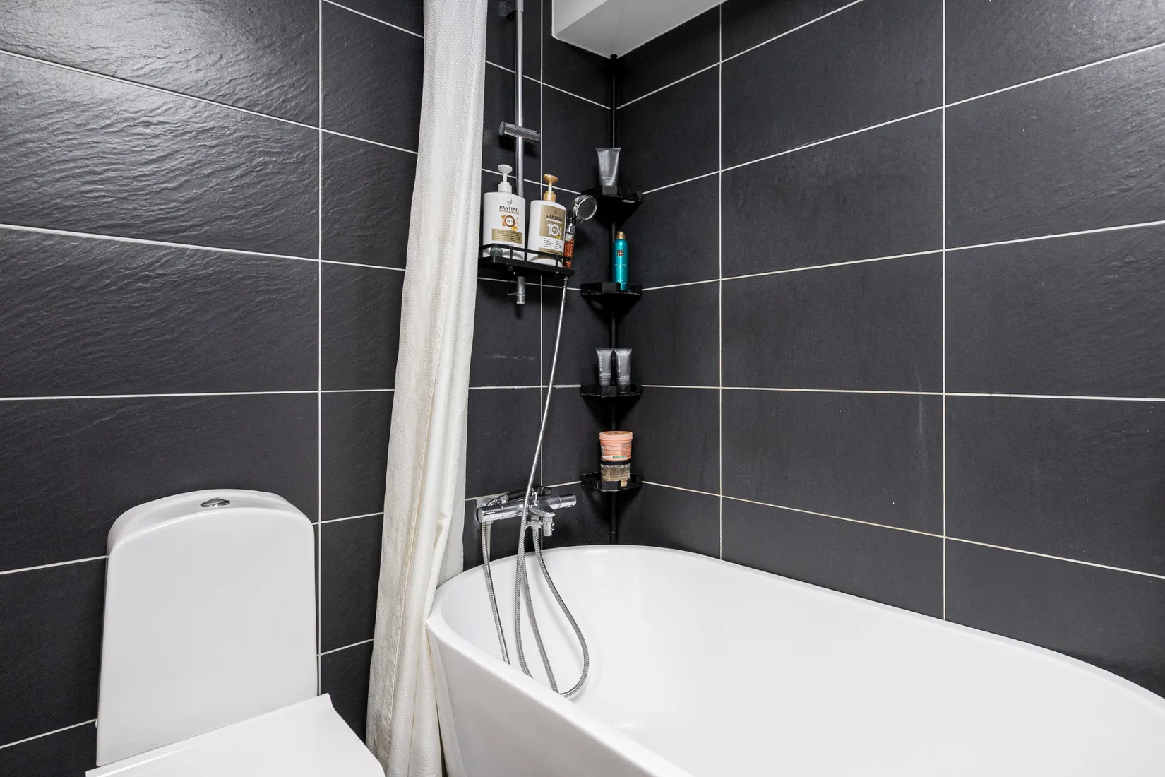 Bostadsrätt, Plåtverksgatan 185, Bäckby, Västerås