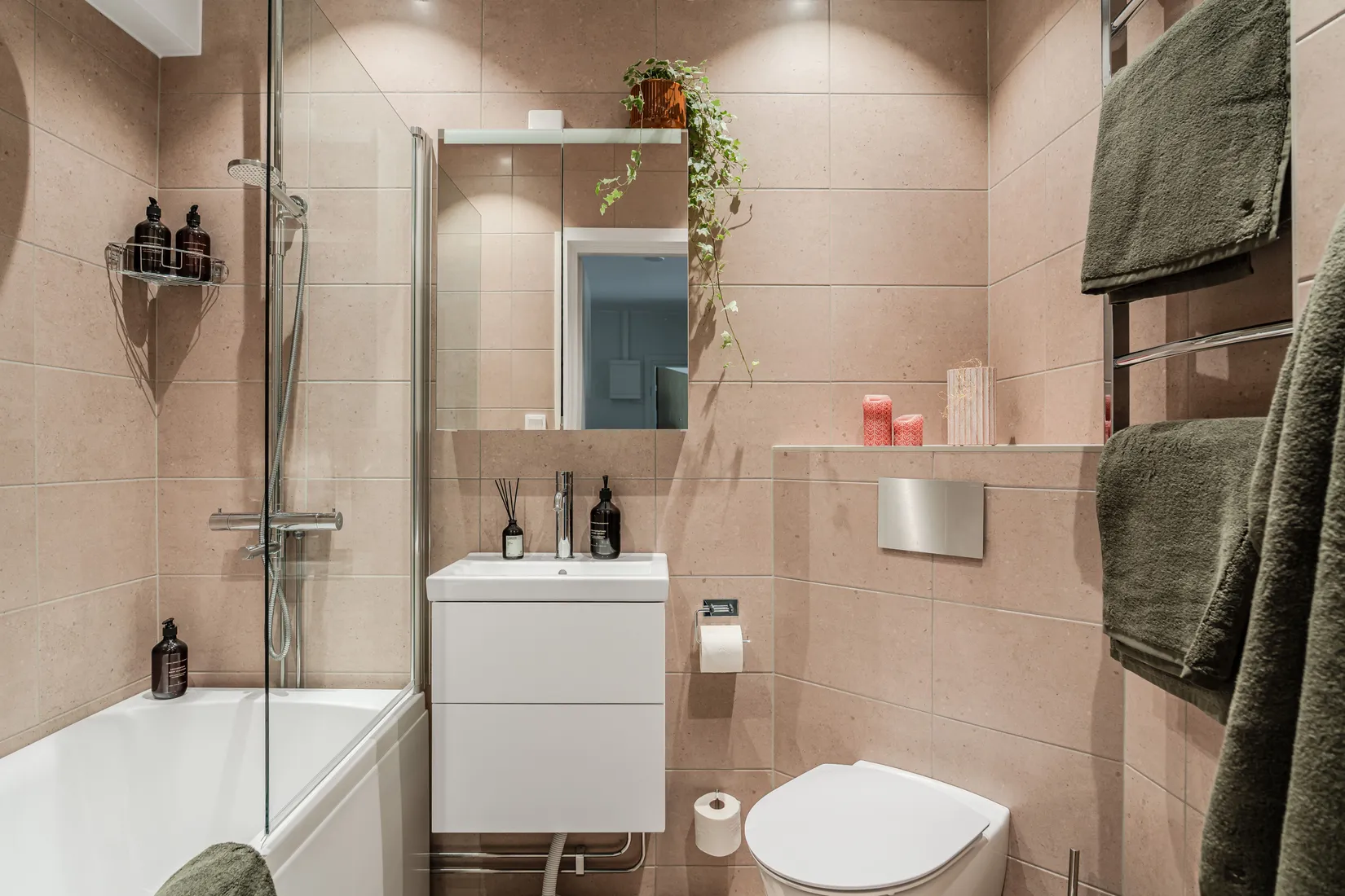 Bostadsrätt, Karlsrogatan 93C, Sommarro, Uppsala