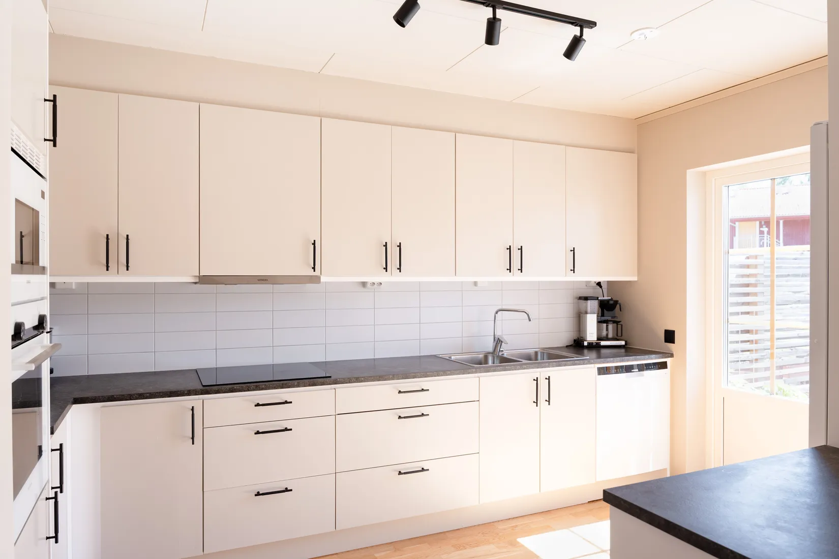 Radhus, Salamandervägen 2, Gäddeholm, Västerås