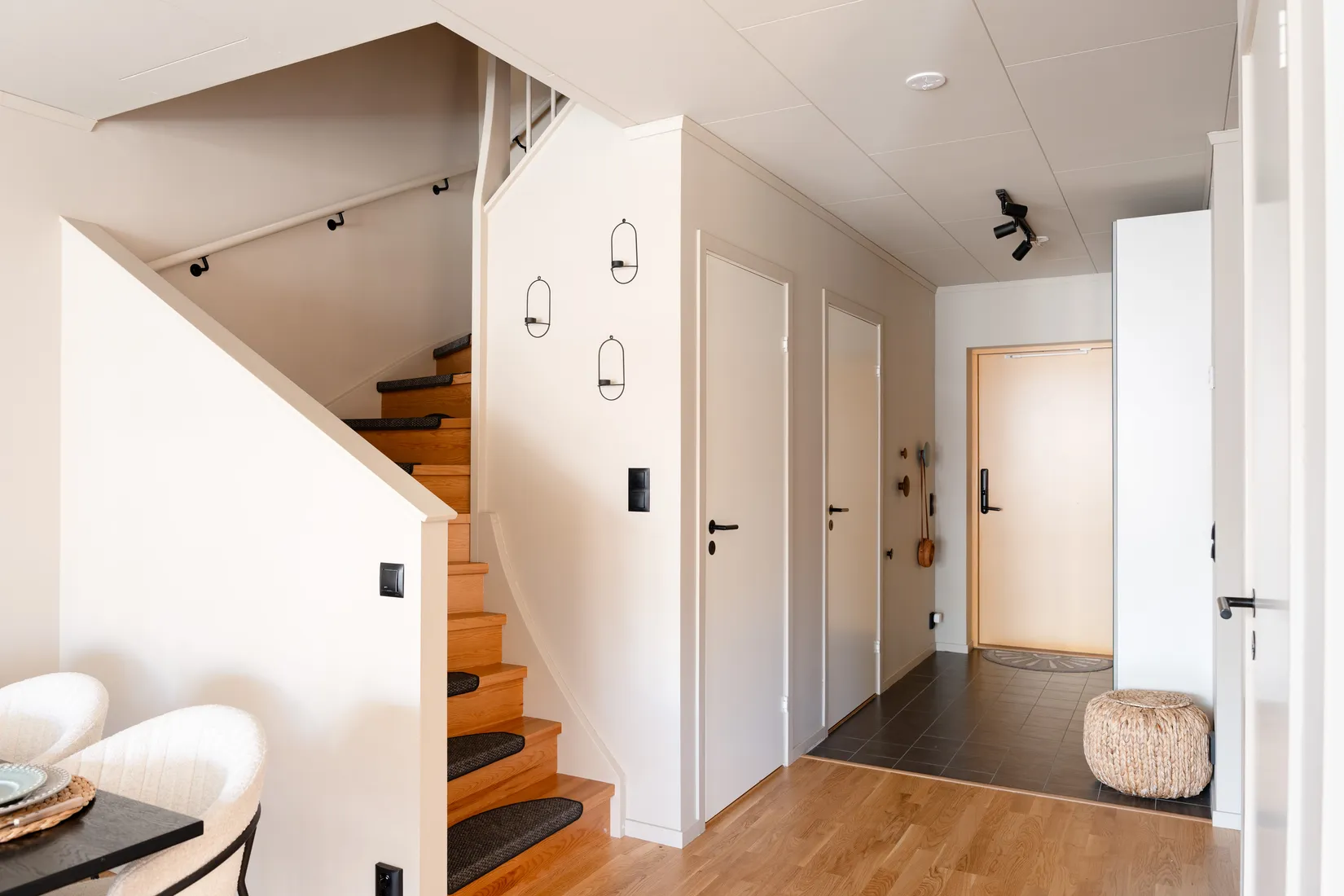 Radhus, Salamandervägen 2, Gäddeholm, Västerås
