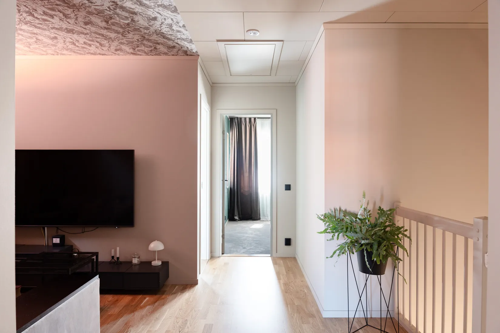 Radhus, Salamandervägen 2, Gäddeholm, Västerås