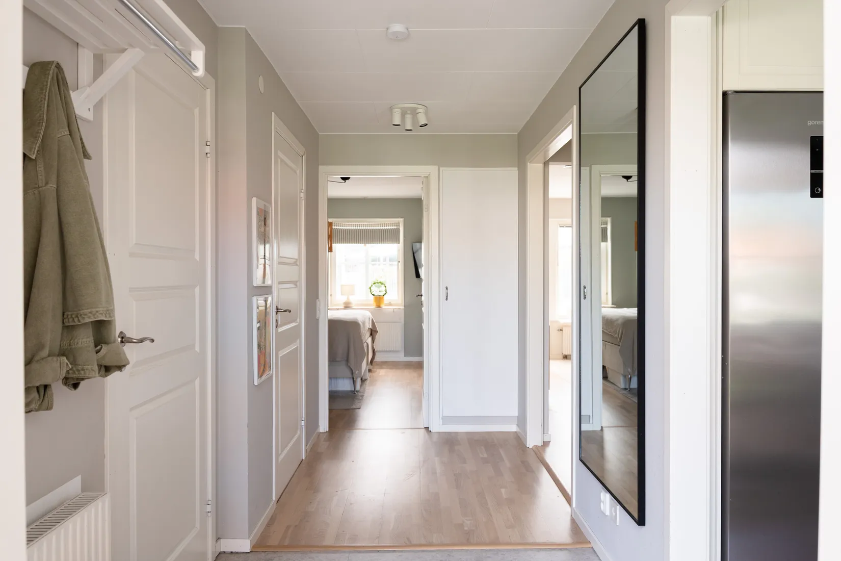 Radhus, Tulpangatan 43, Norra Gryta, Västerås