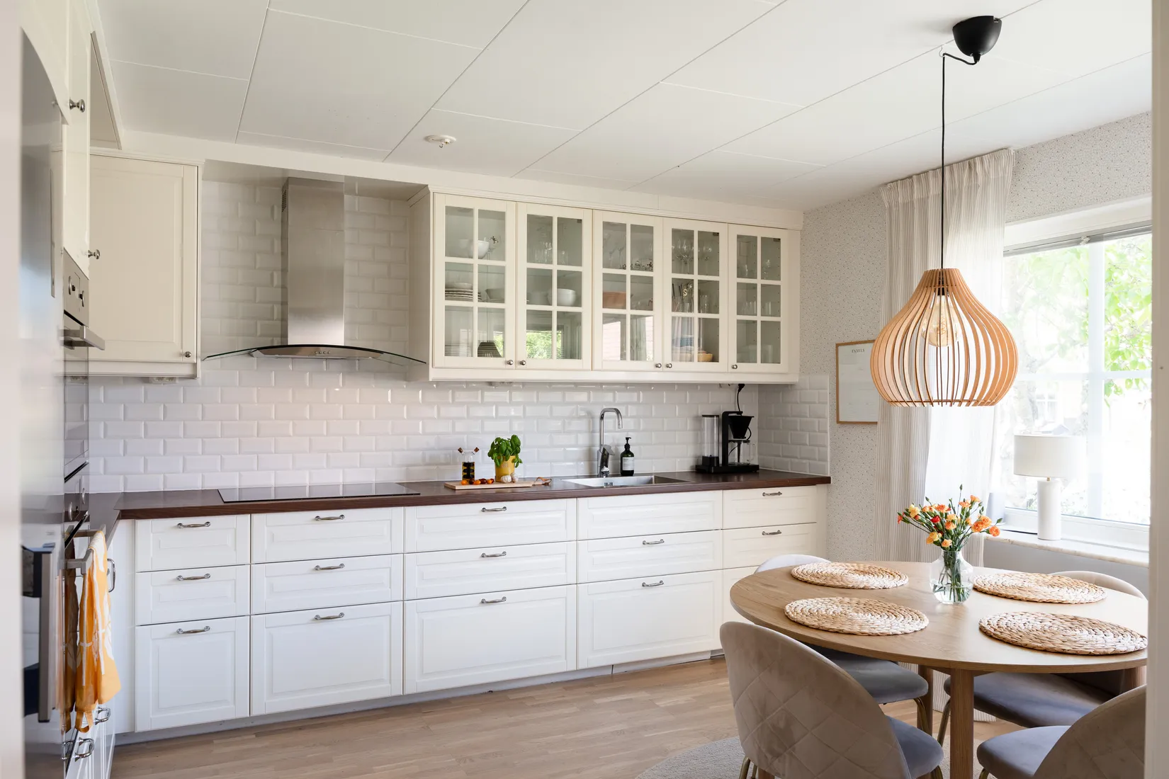 Radhus, Tulpangatan 43, Norra Gryta, Västerås