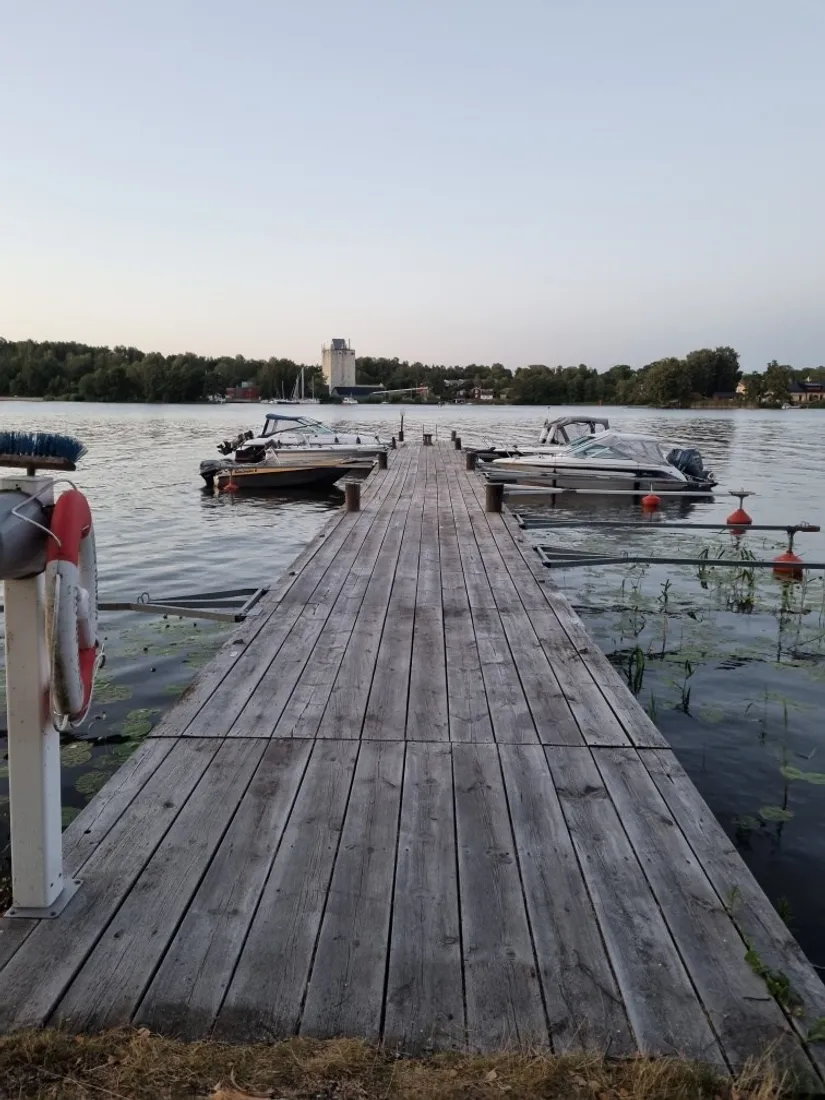Radhus, Källarängsvägen 35c, Sundby Strand, Strängnäs