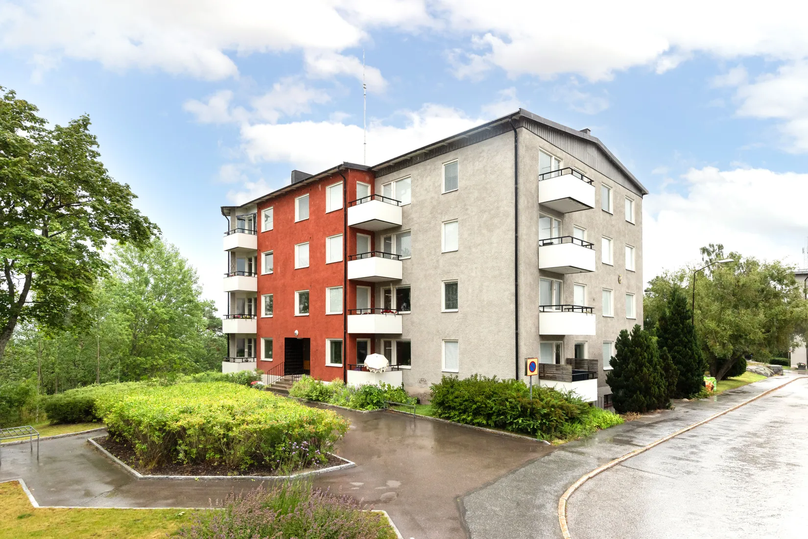 Bostadsrätt, Månstorpsvägen 24, Tullingeberg, Botkyrka