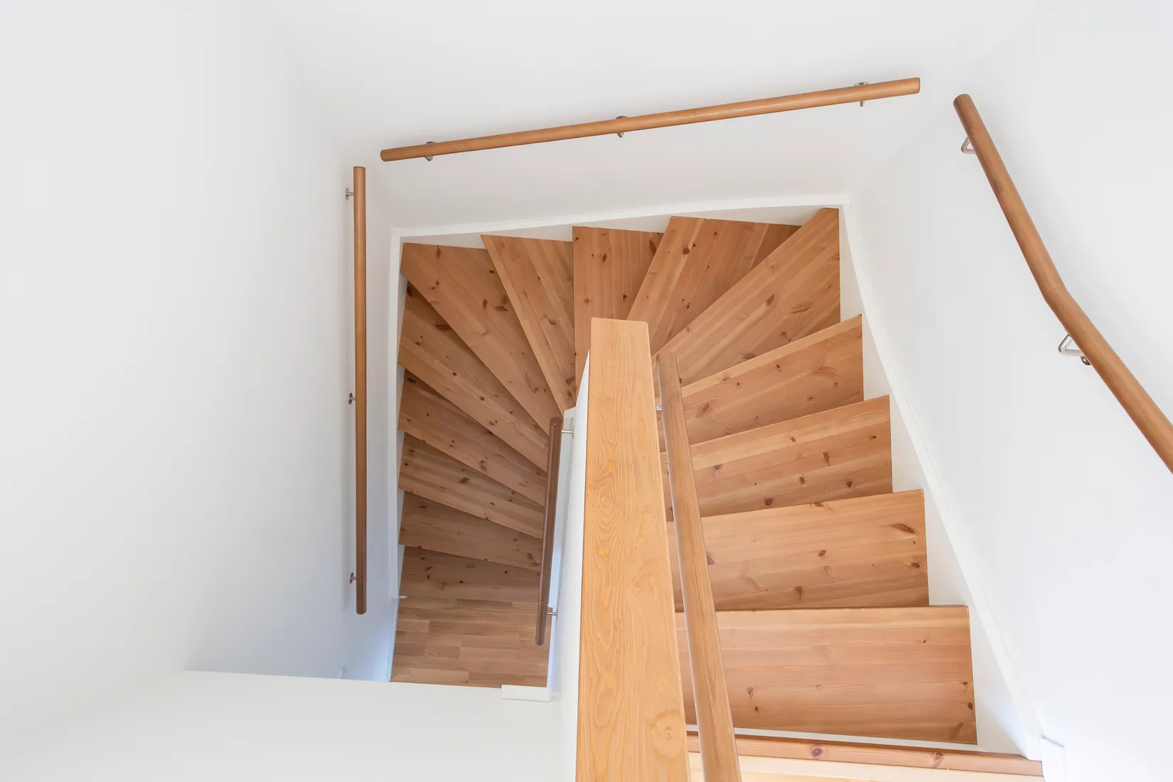 Radhus, Finlandsgatan 2, Lillhamra, Västerås