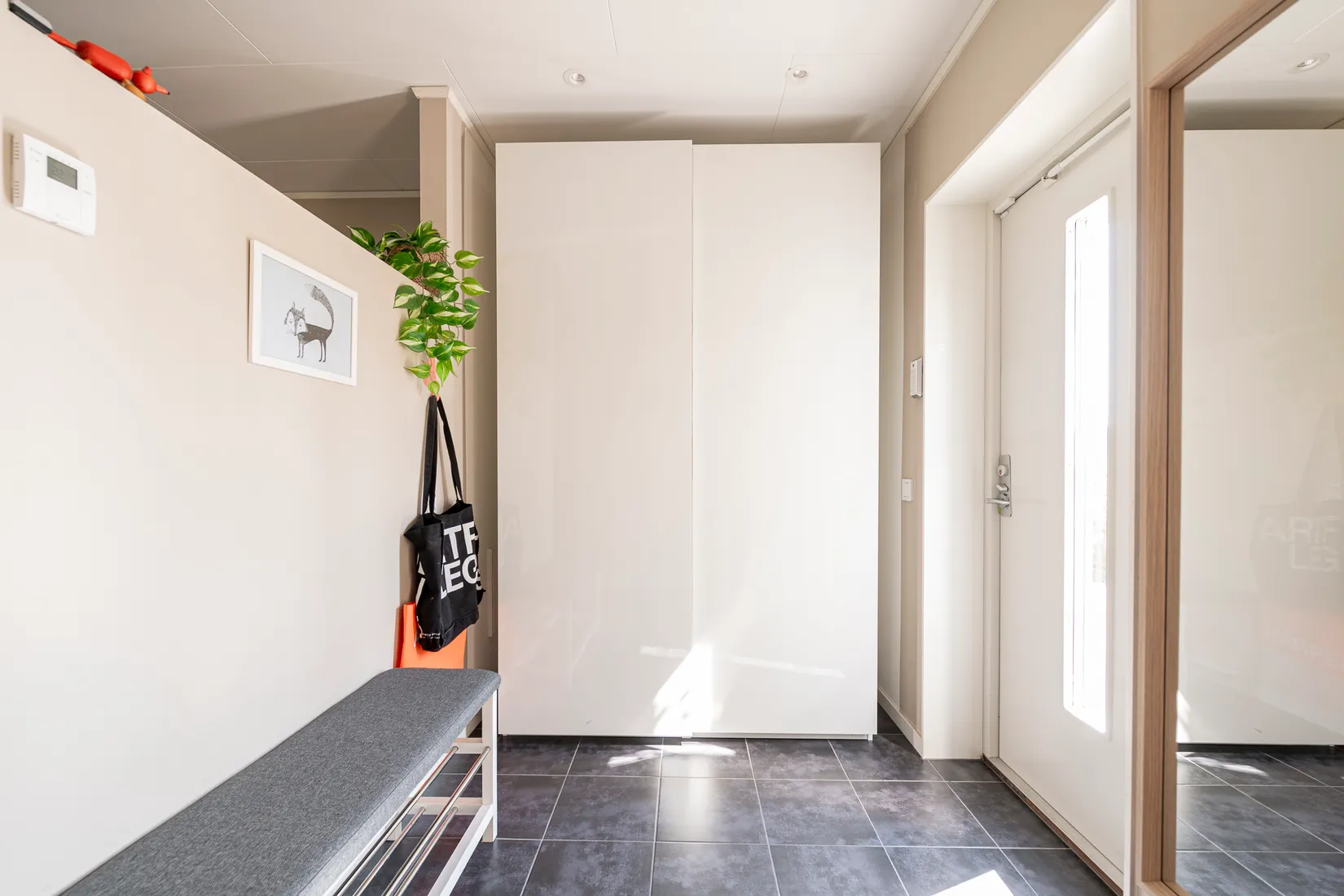 Radhus, Finlandsgatan 2, Lillhamra, Västerås
