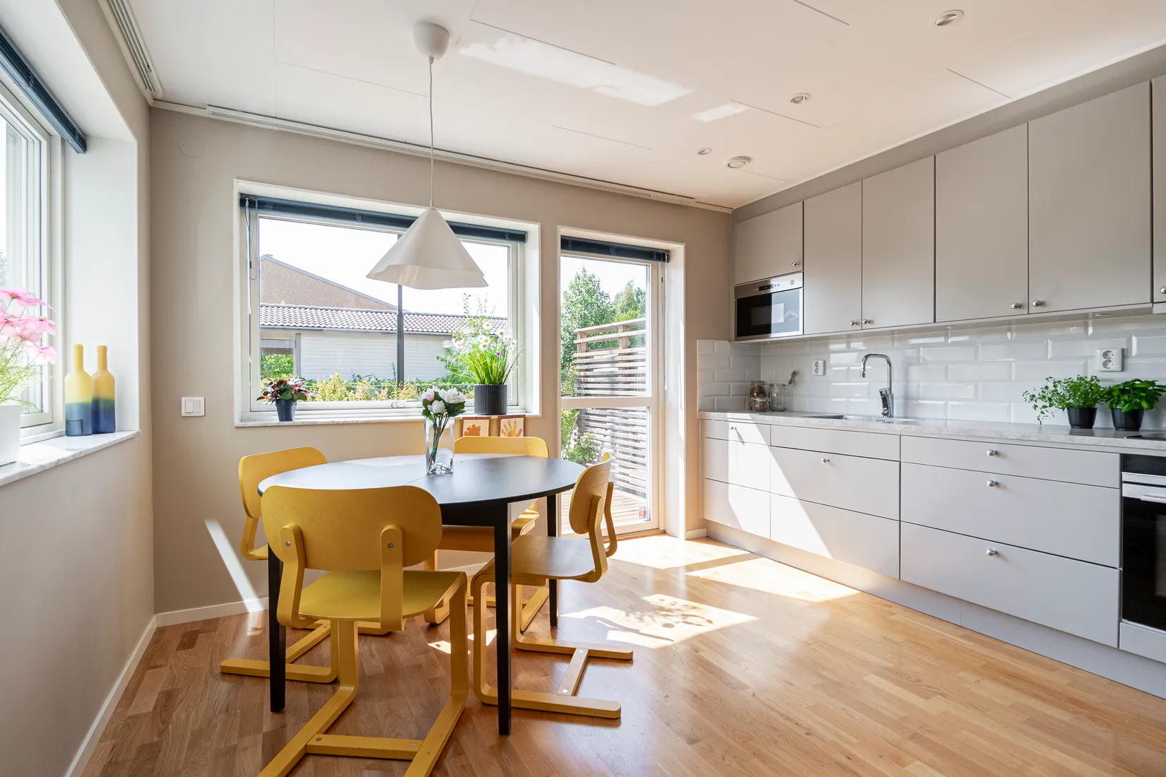 Radhus, Finlandsgatan 2, Lillhamra, Västerås