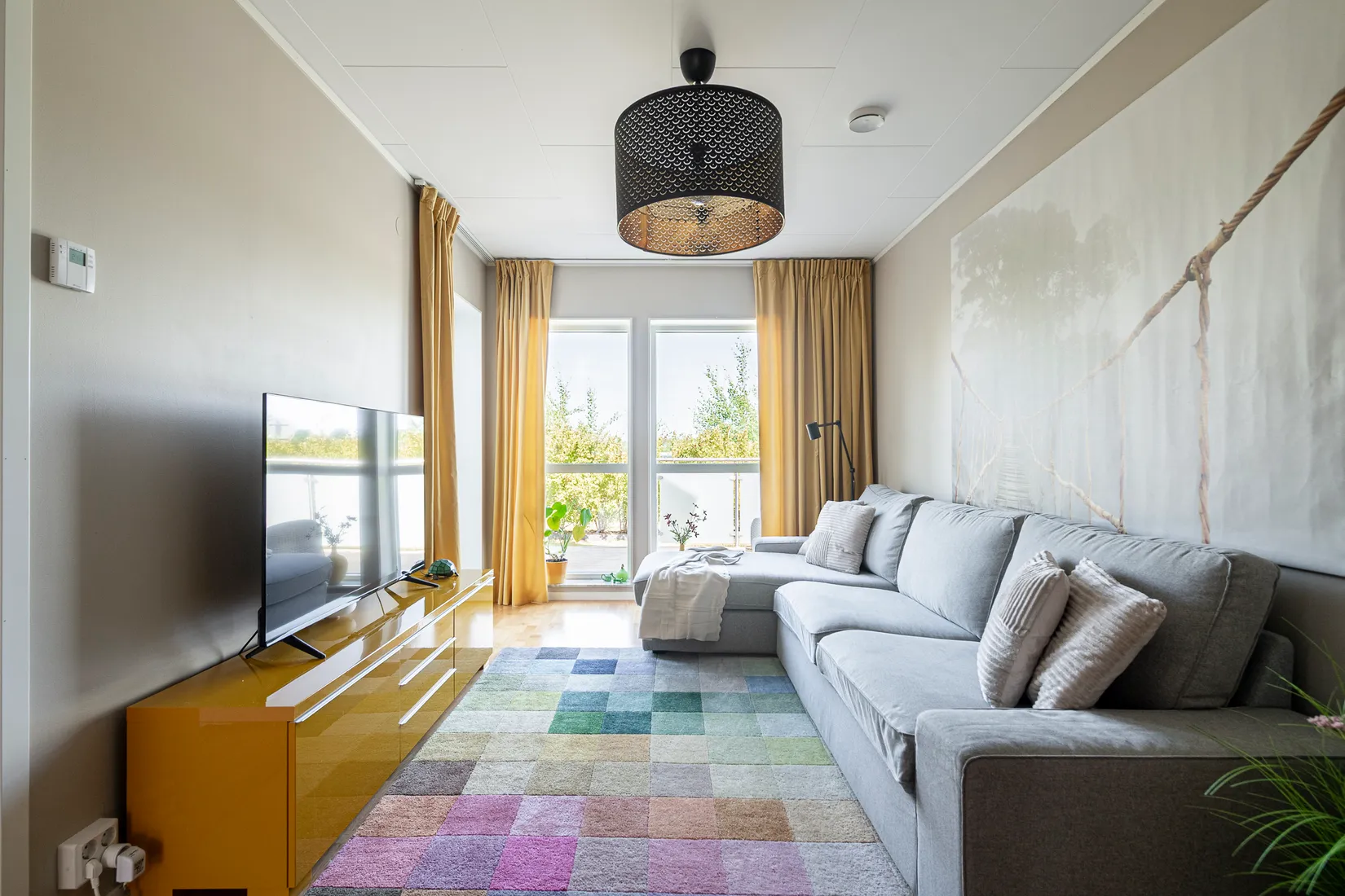 Radhus, Finlandsgatan 2, Lillhamra, Västerås