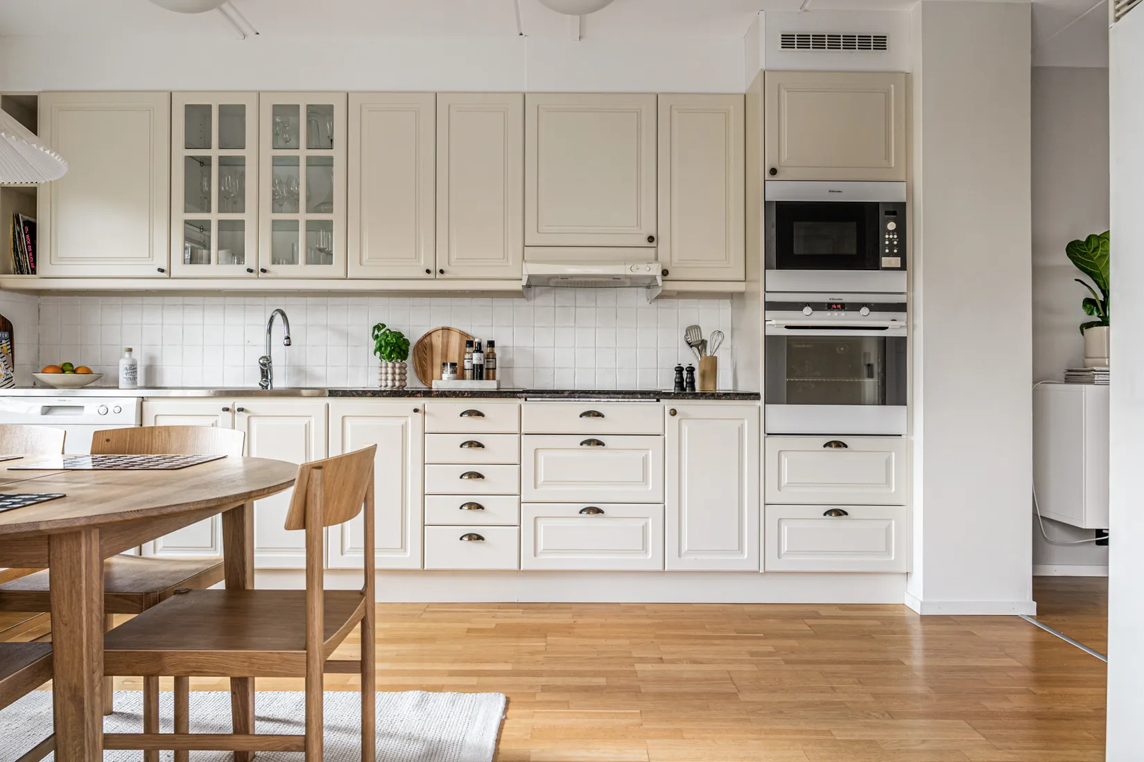 Bostadsrätt, Axel Wennergrens väg 16, Tyresö Centrum, Tyresö