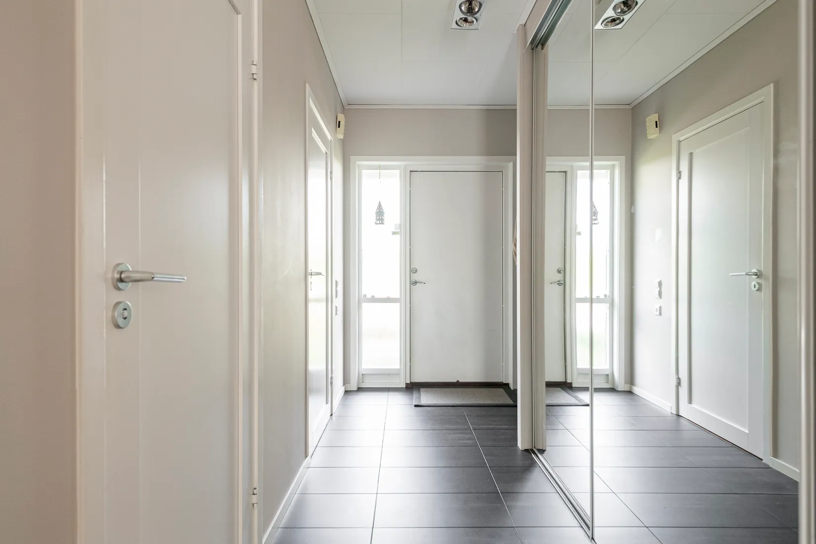 Villa, Mastvägen 7, Framnäs, Västerås