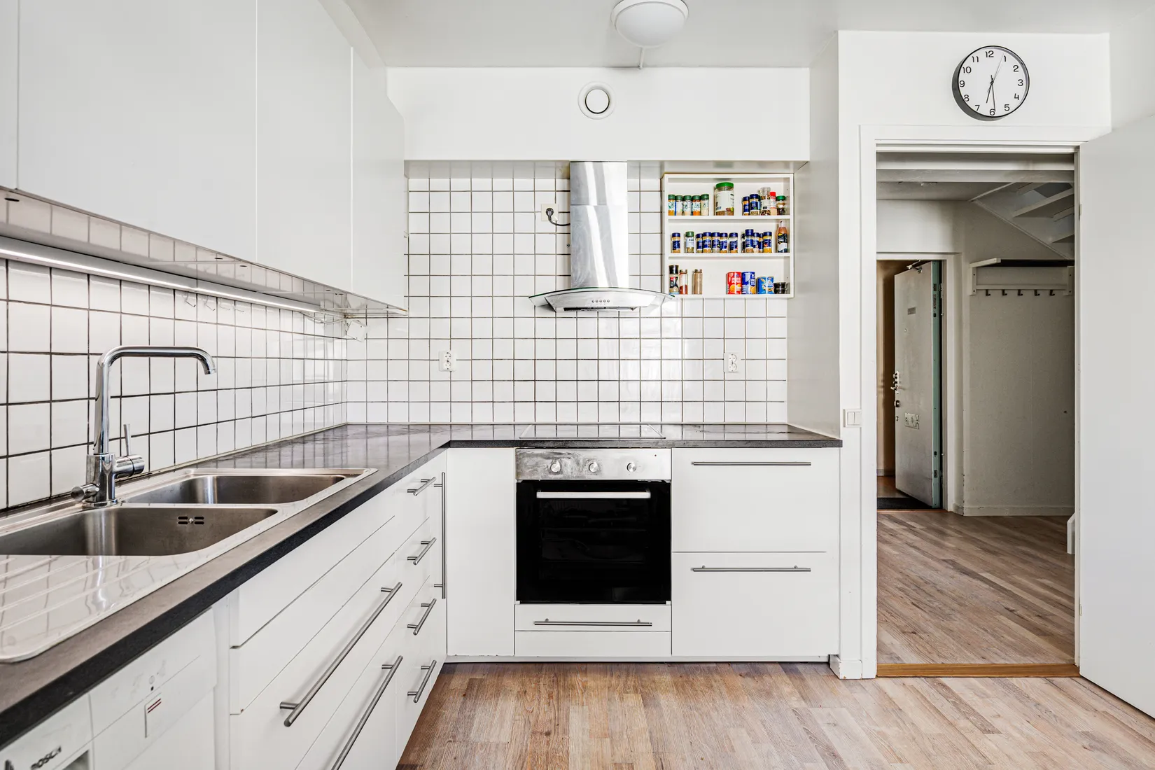 Bostadsrätt, Hallonbergsplan 18, Hallonbergen, Sundbyberg