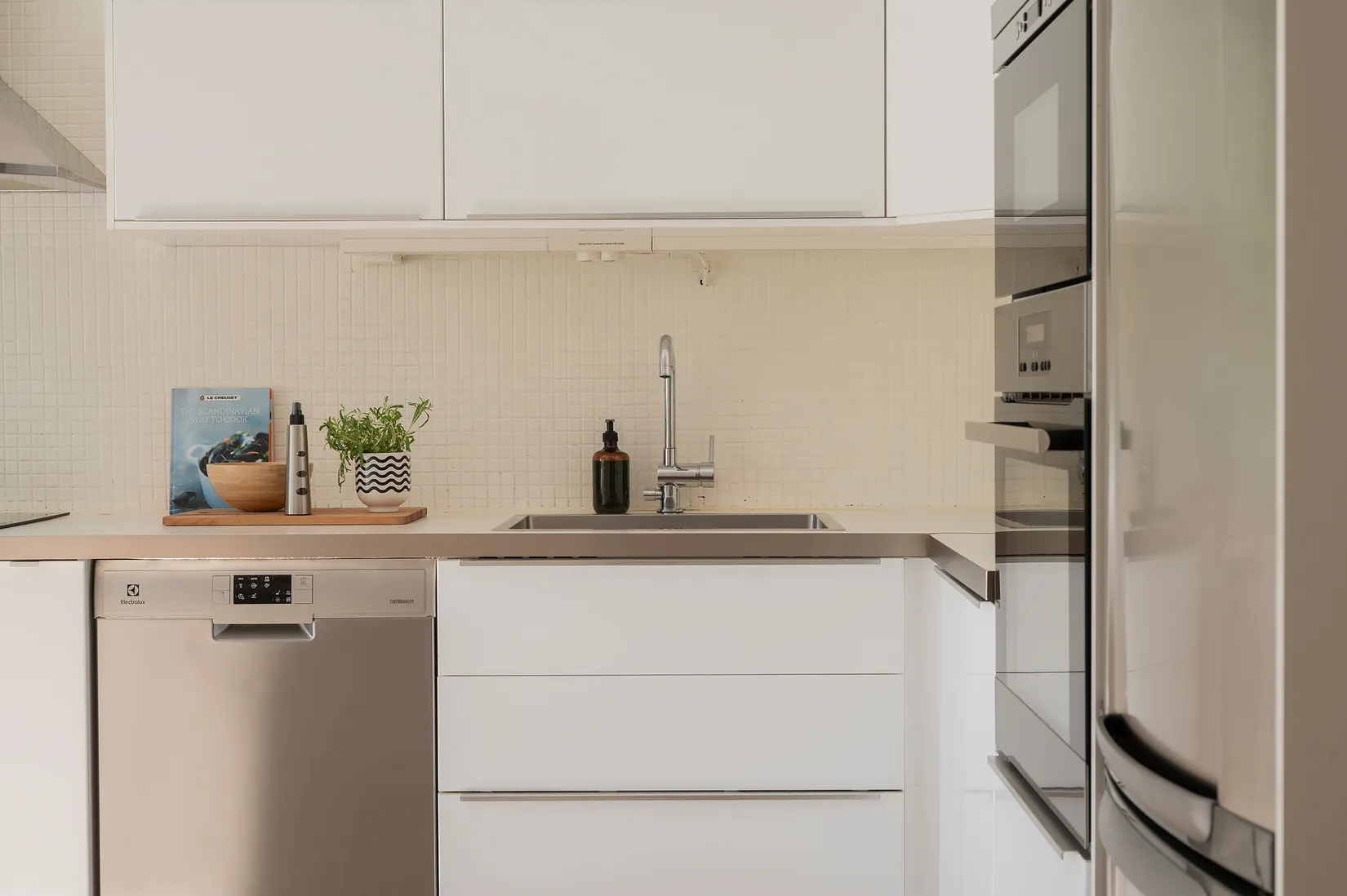 Bostadsrätt, Lillhagsvägen 8, Älvsjöbadet, Stockholm