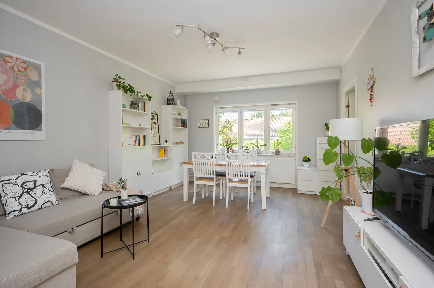 Bostadsrätt, Lillhagsvägen 8, Älvsjöbadet, Stockholm