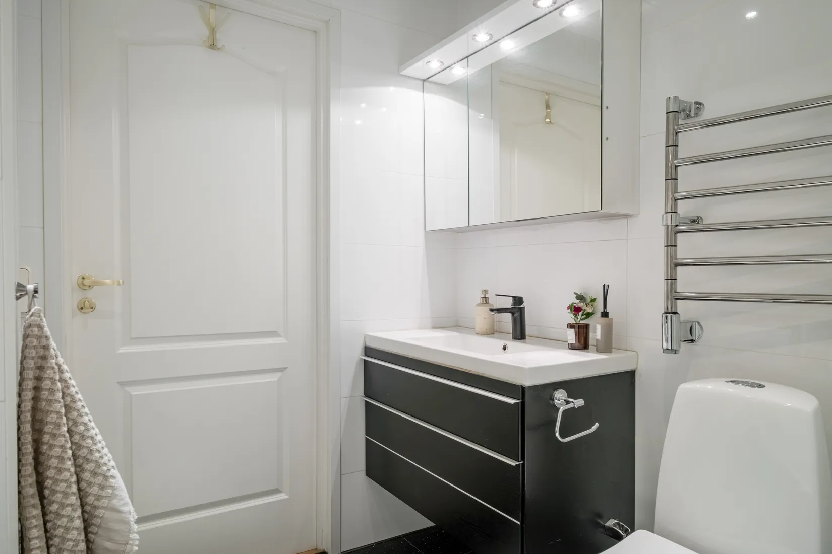 Bostadsrätt, Ågatan 20, Vån 6, Centrala Sundbyberg, Sundbyberg