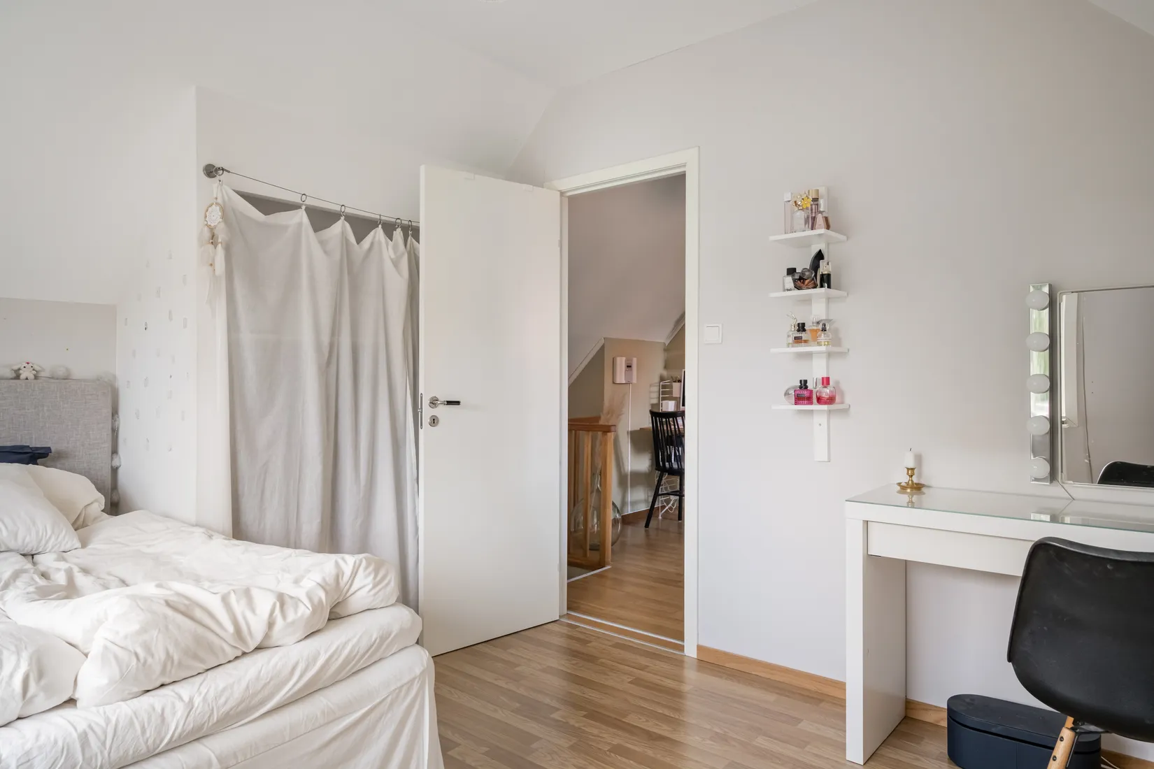 Radhus, Björkhagsvägen 17, Ormsta, Vallentuna