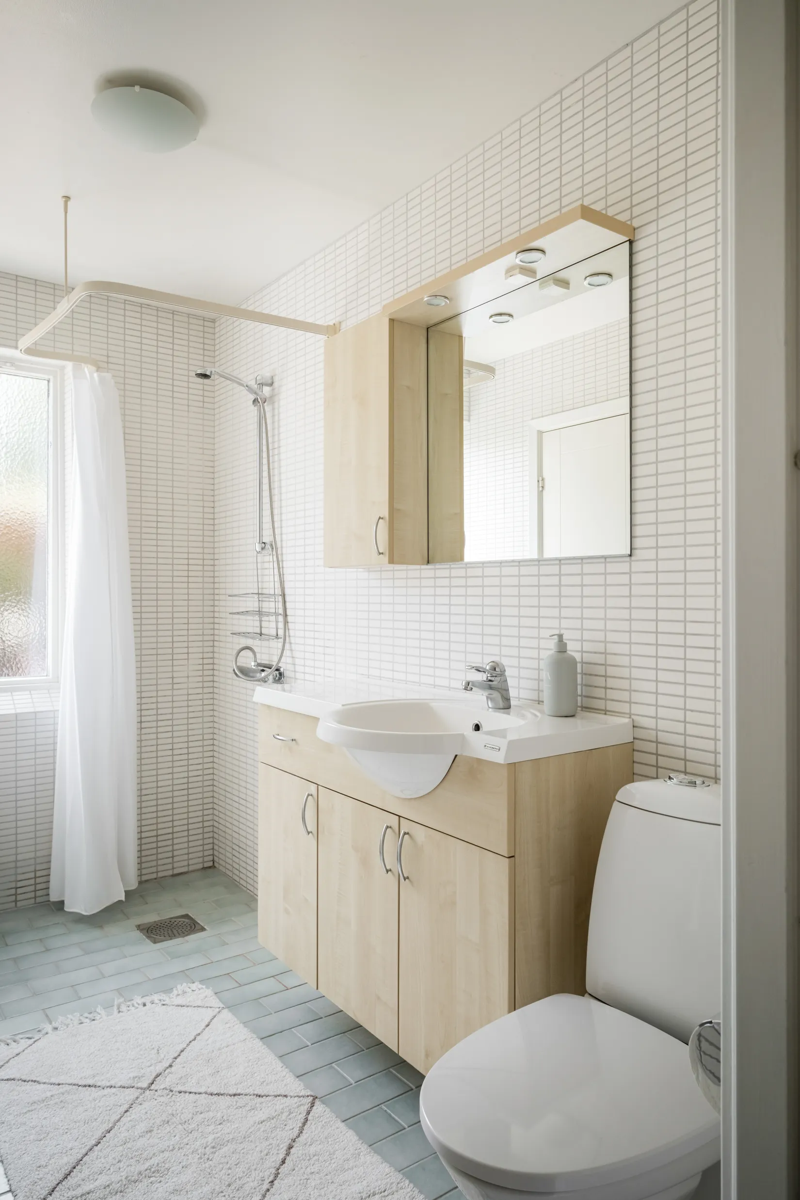 Radhus, Björkhagsvägen 17, Ormsta, Vallentuna