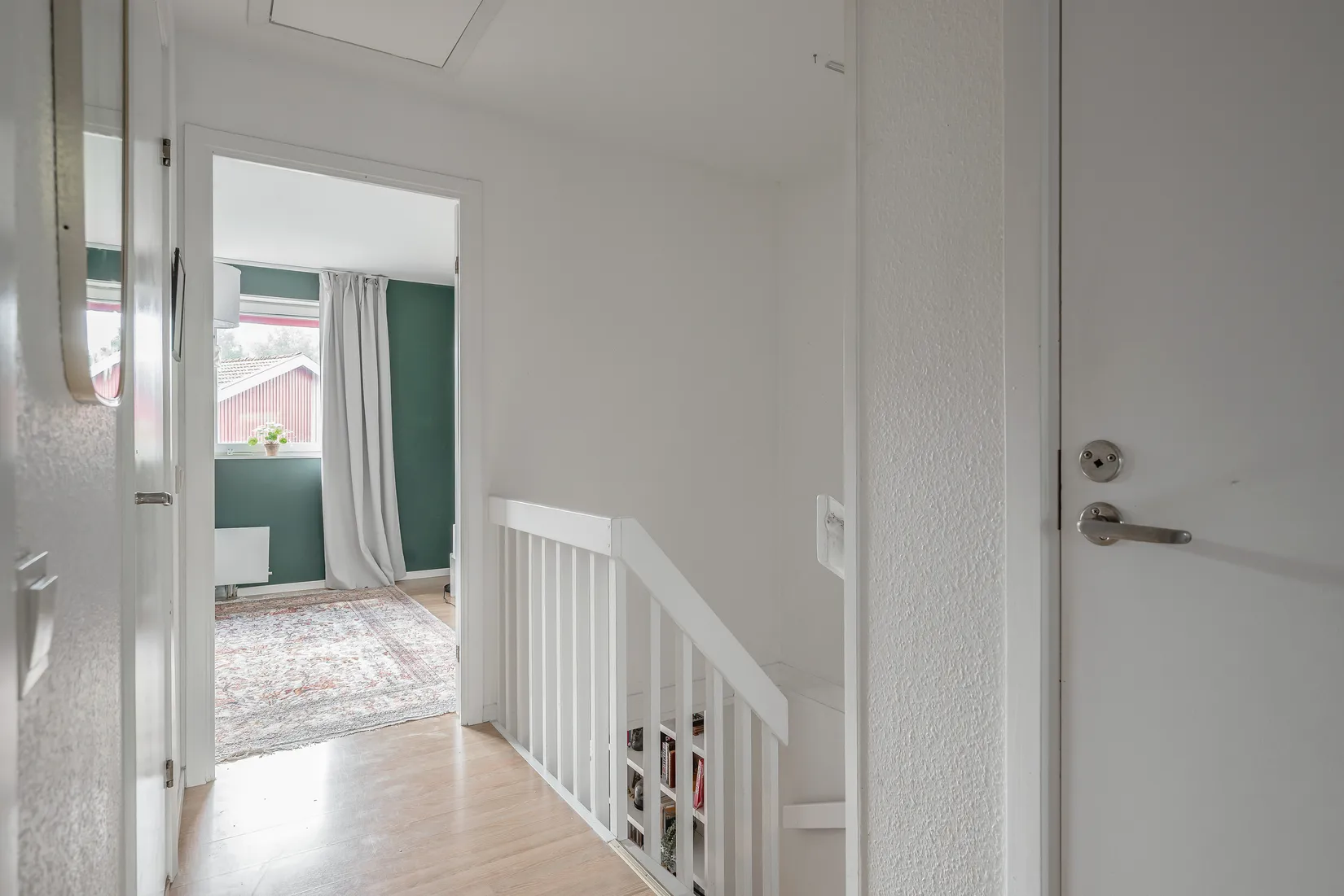 Radhus, Kullabergsvägen 29, Solgårdsgärde, Vallentuna