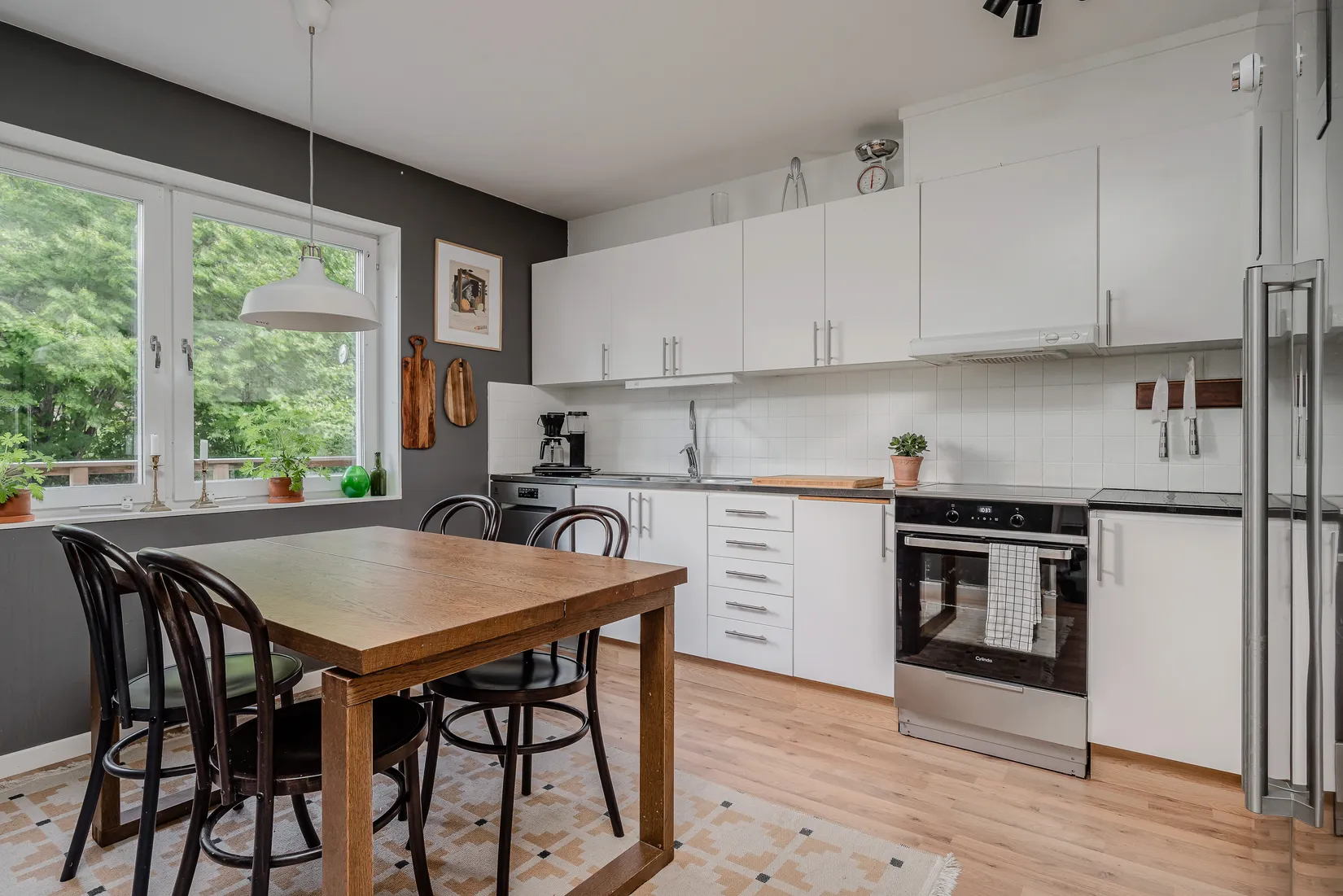 Radhus, Kullabergsvägen 29, Solgårdsgärde, Vallentuna