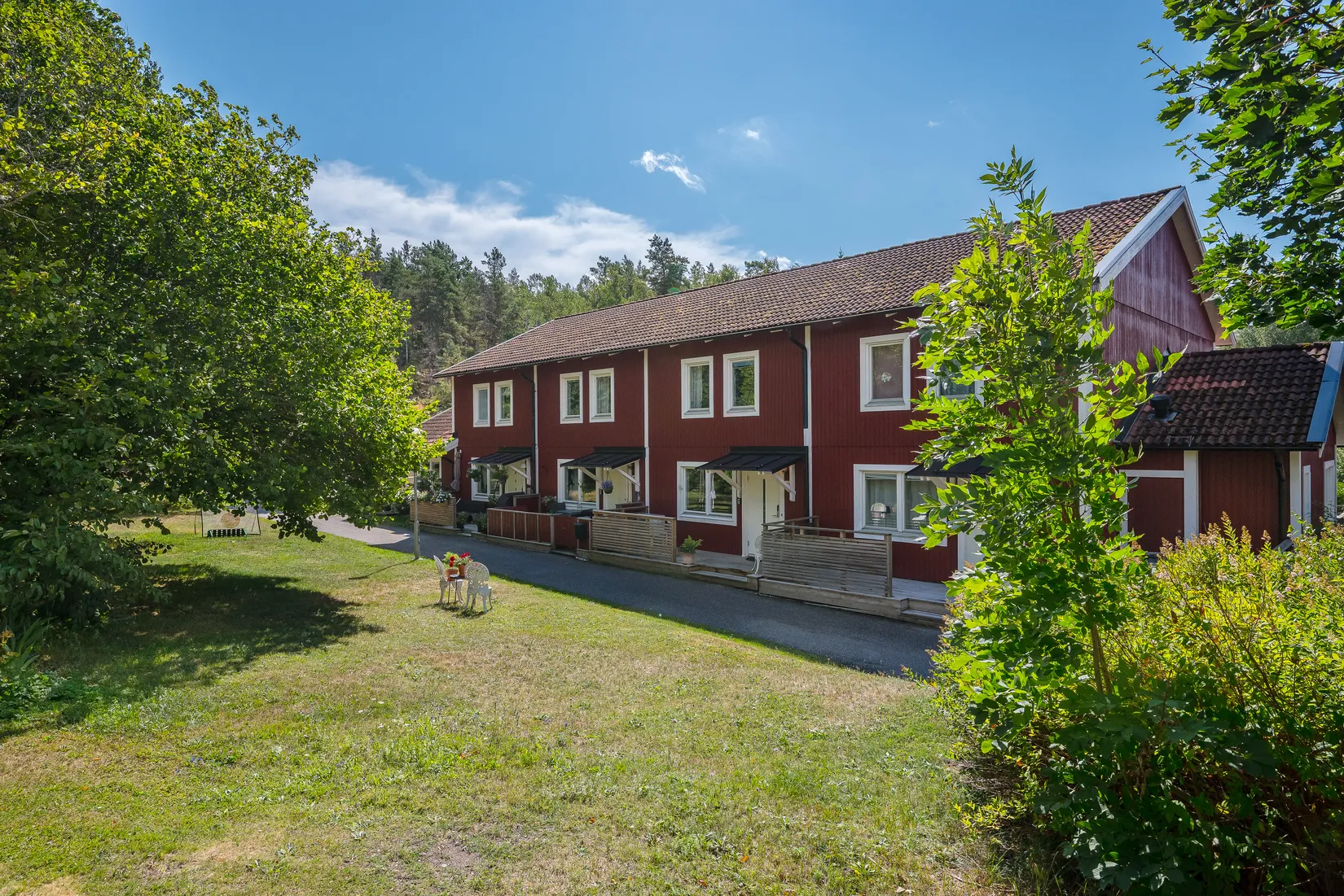 Radhus, Kullabergsvägen 29, Solgårdsgärde, Vallentuna