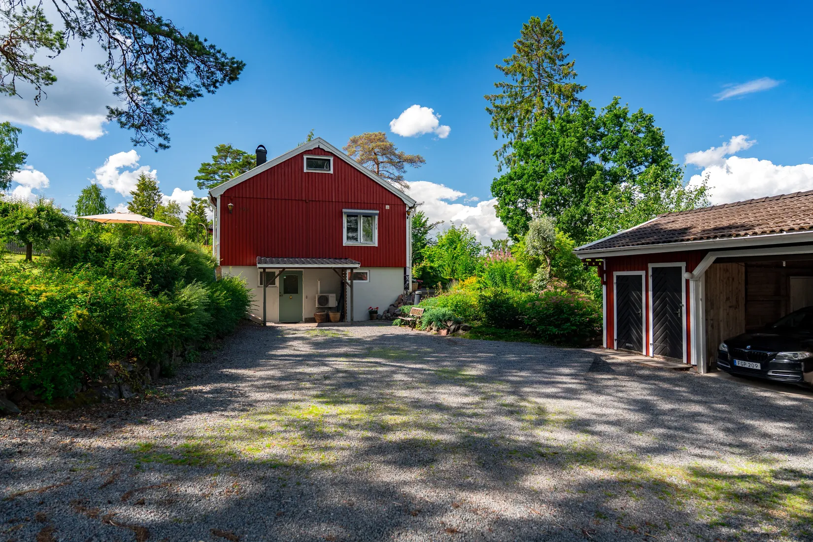 Villa, Karlslund 164A, Lagga, Knivsta